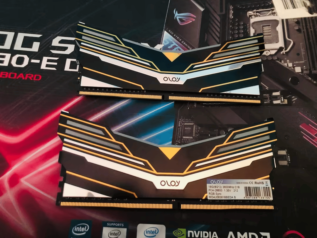 Barely Used OLOy Warhawk 16GB DDR4-3600 CL18 Ram Kit