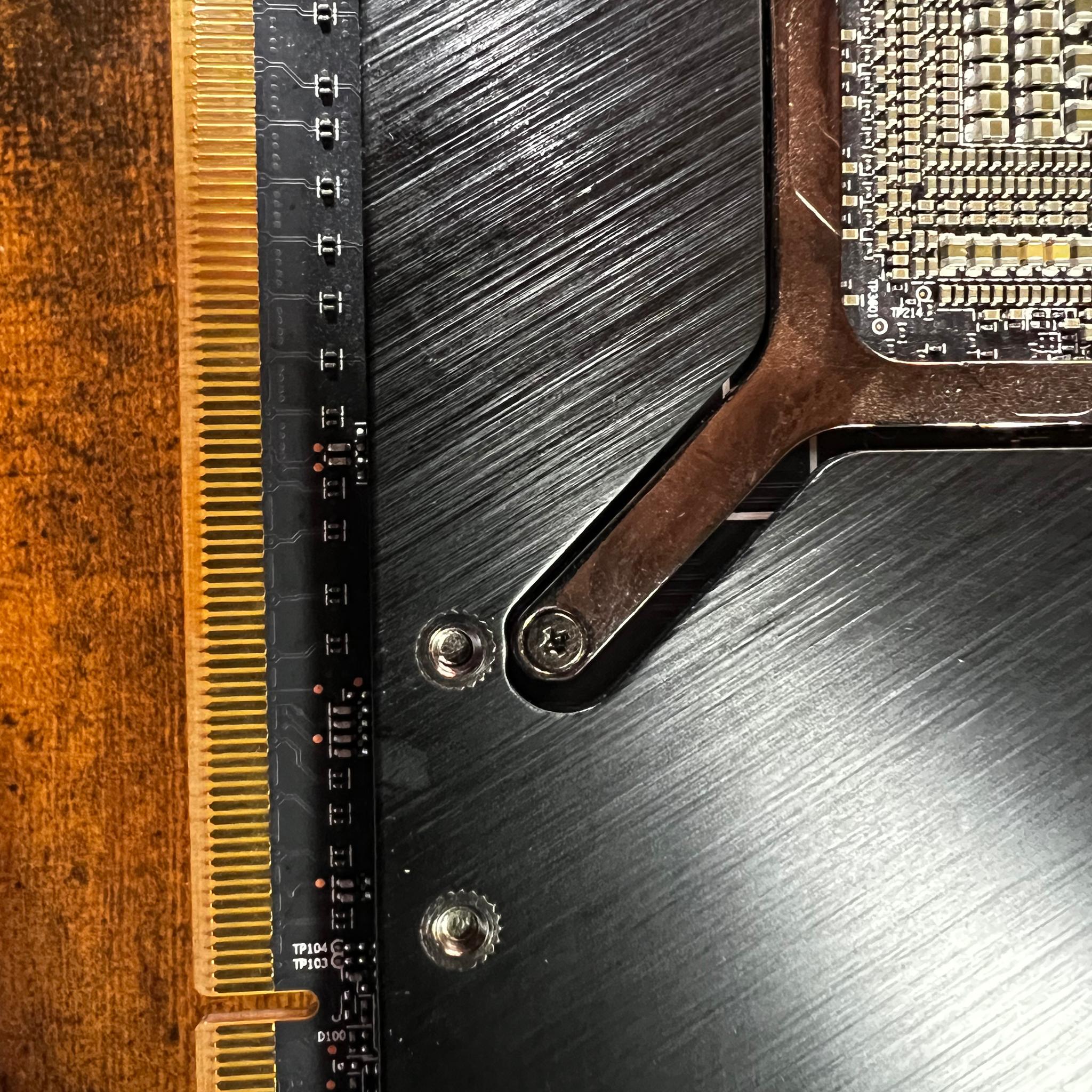power color hellhound 7900xt 20g of ddr6 abel to play games at 4k comes with original box