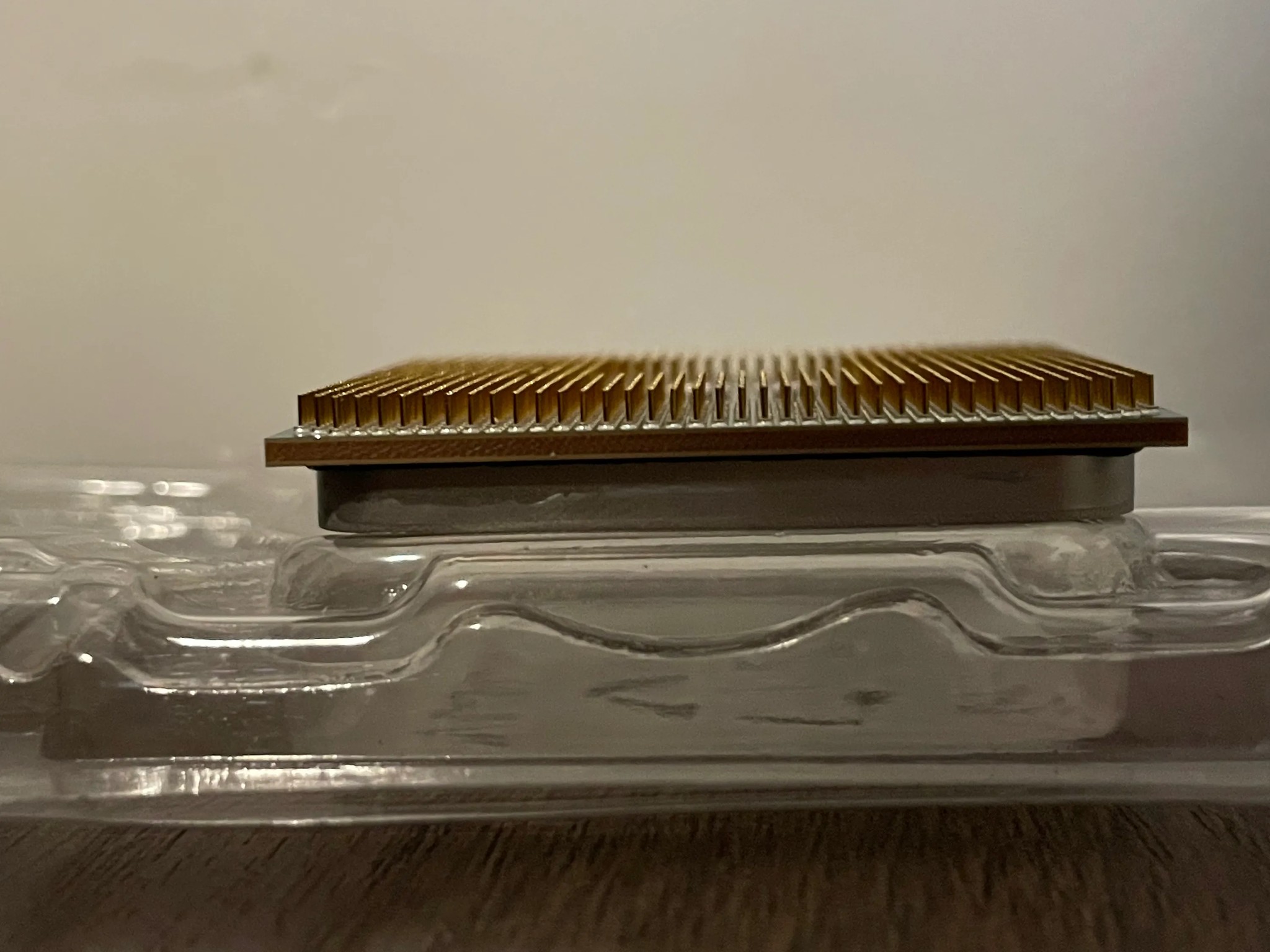 AMD Ryzen R9 3900X 12c/24t CPU