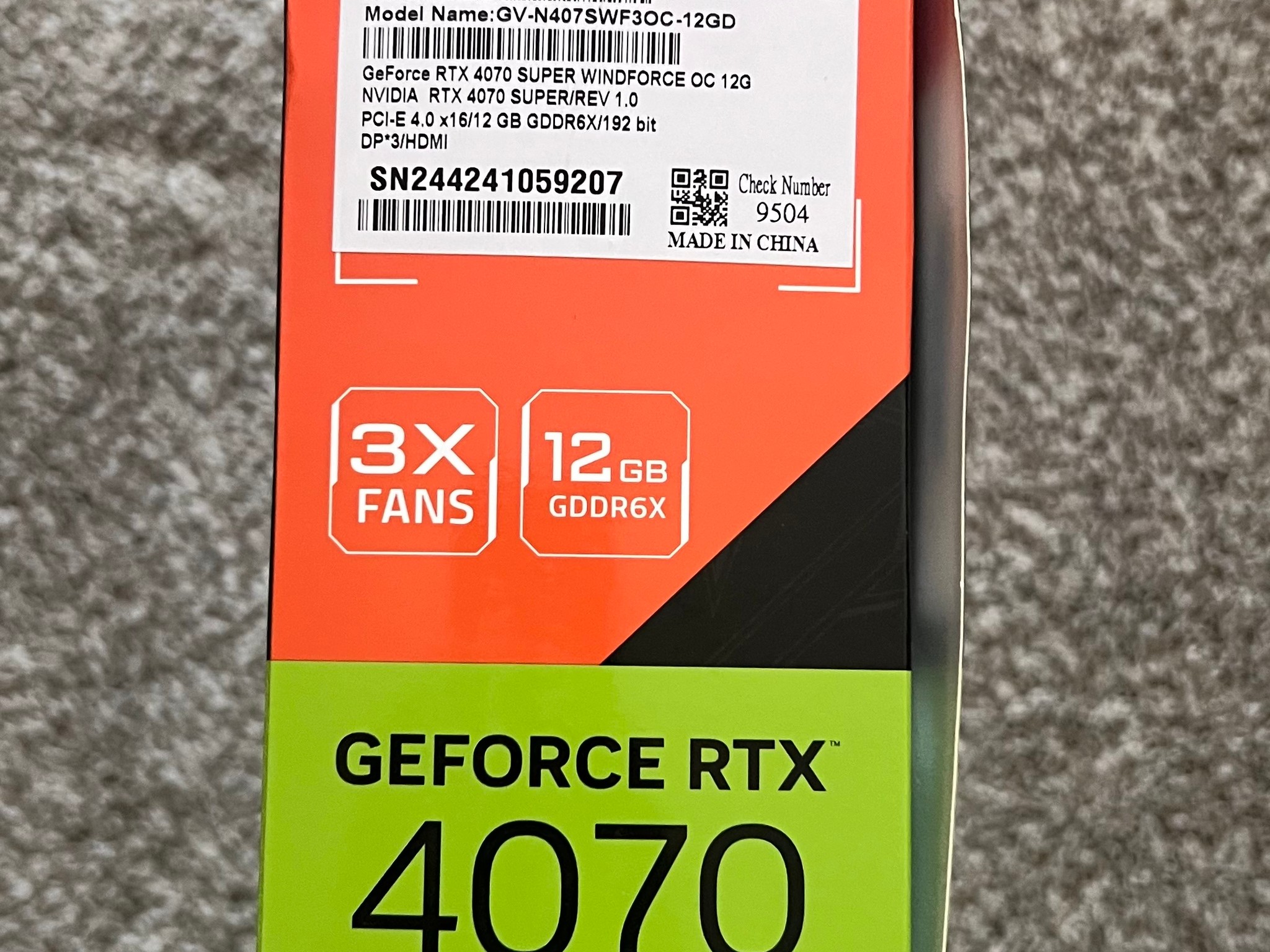 GIGABYTE WINDFORCE OC GeForce RTX 4070 SUPER