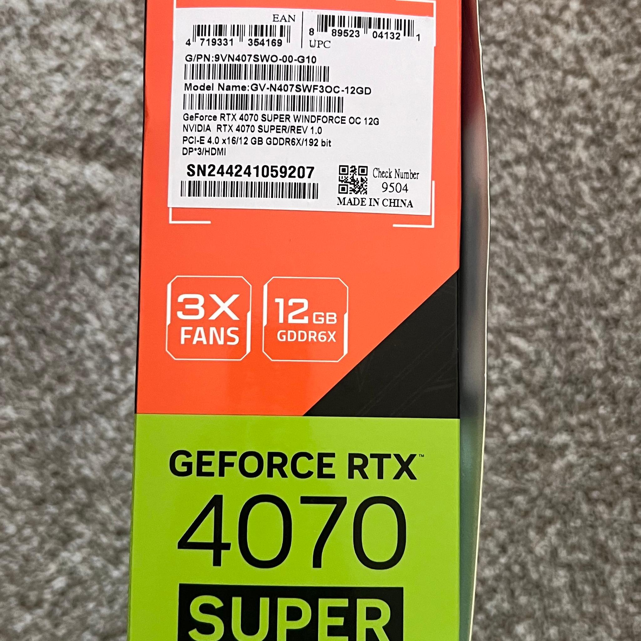 GIGABYTE WINDFORCE OC GeForce RTX 4070 SUPER