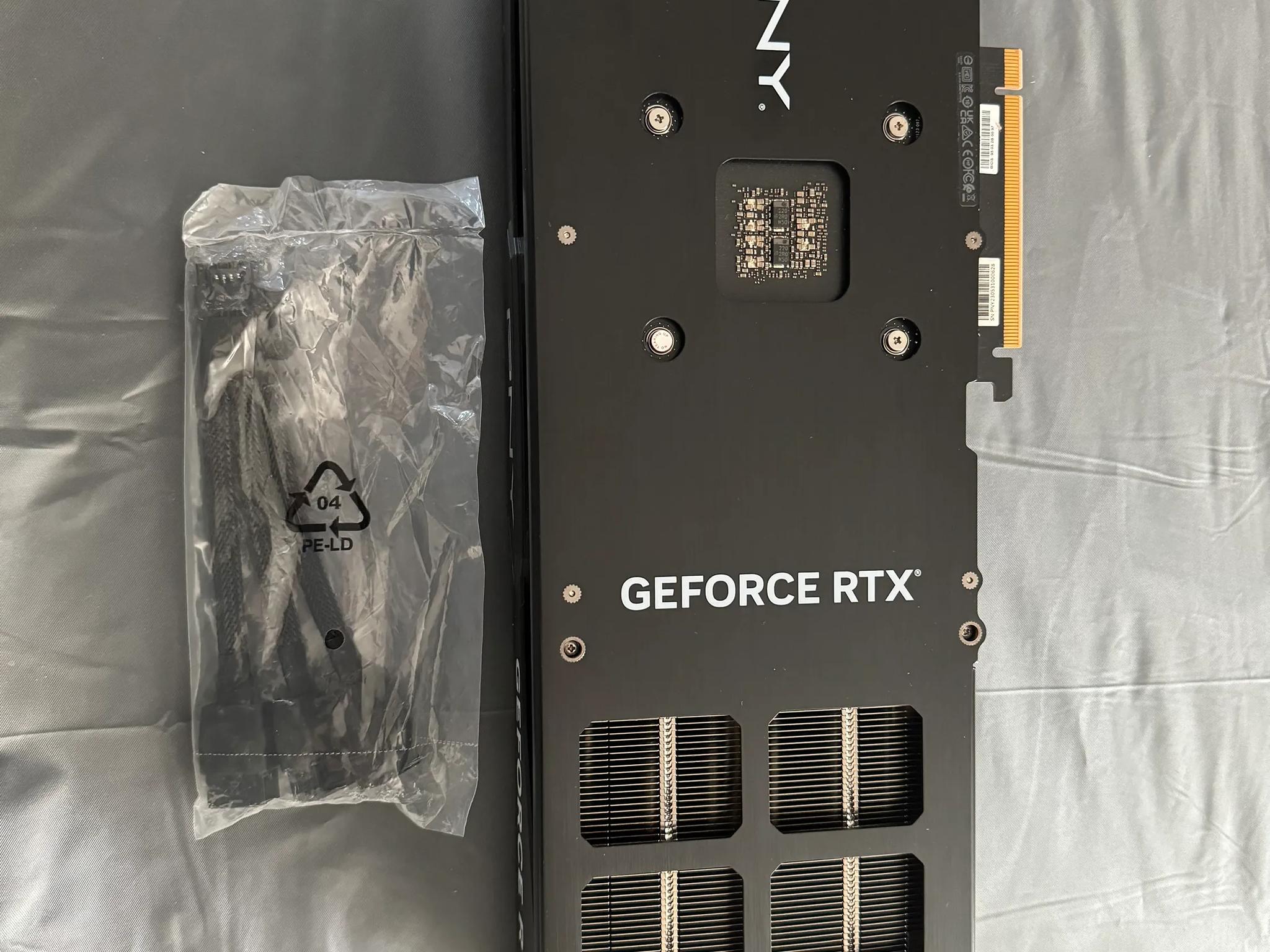 PNY GeForce RTX 4080 VERTO 3-Fan 16 GB GDDR6X PCIe 4.0 x16 Graphics card