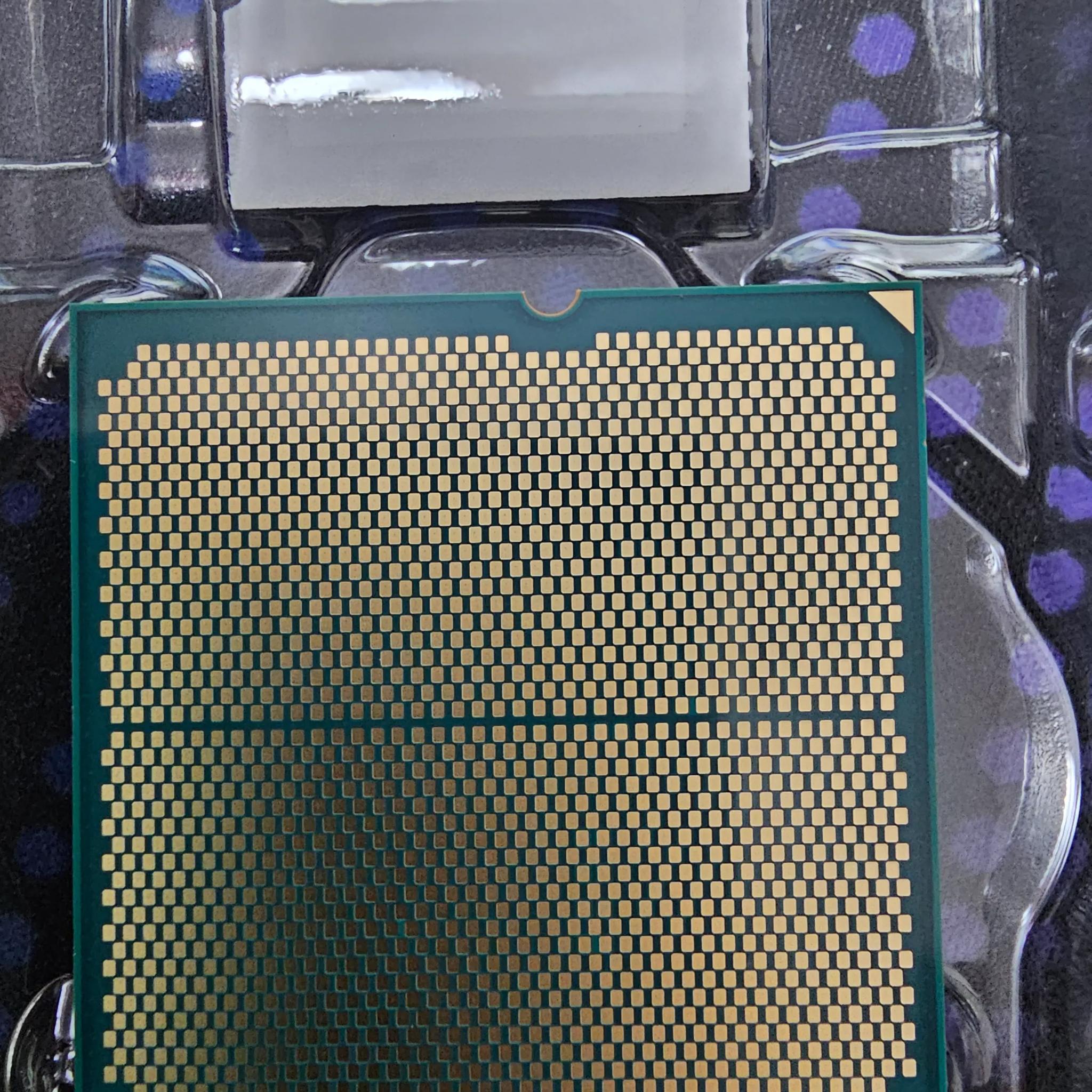 AMD Ryzen 7 7700X
