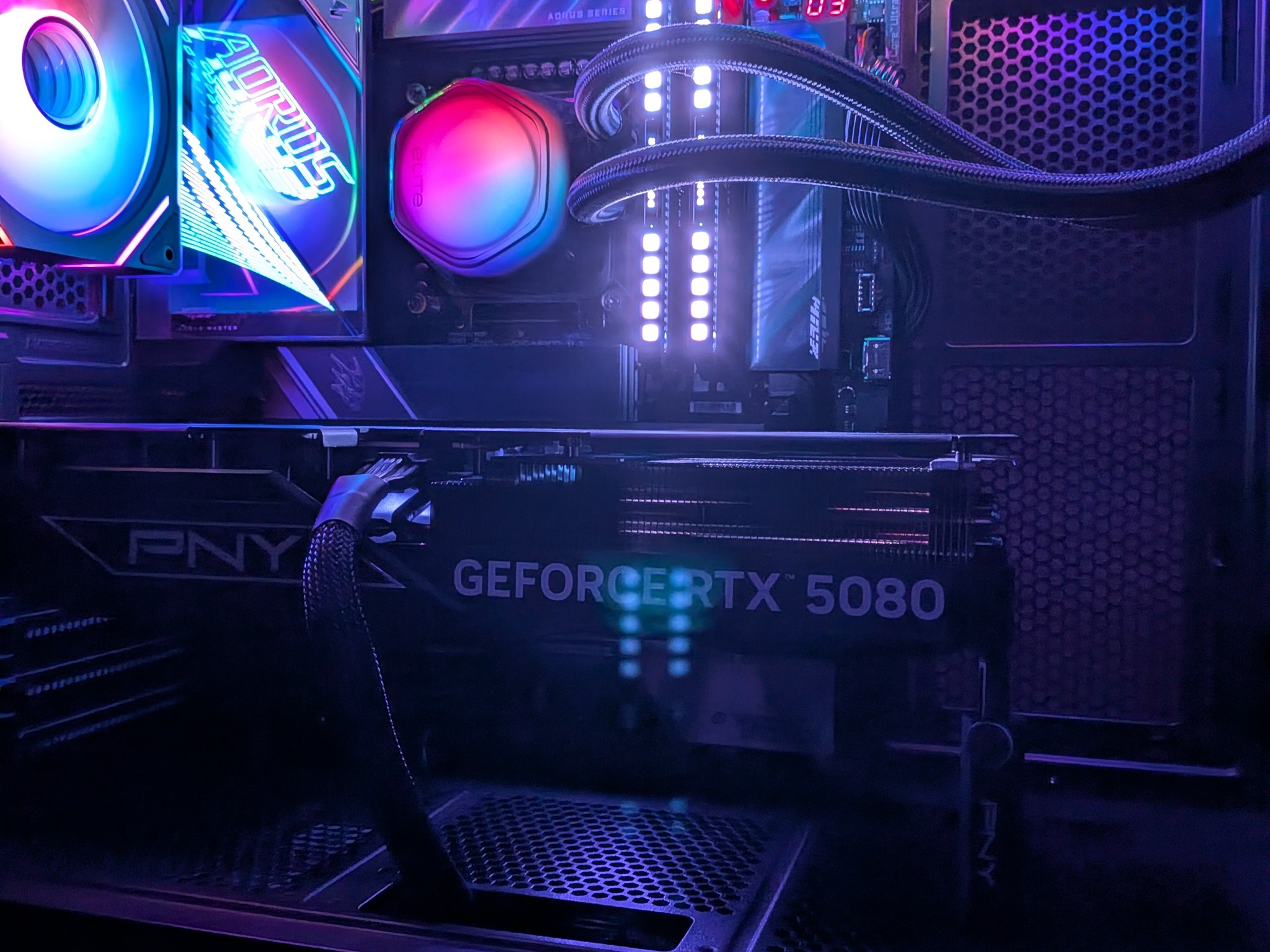 RTX 5080 | Core Ultra 9 285K | 32 GB DDR5 | 2TB Gen4 NVMe | 850W Gold