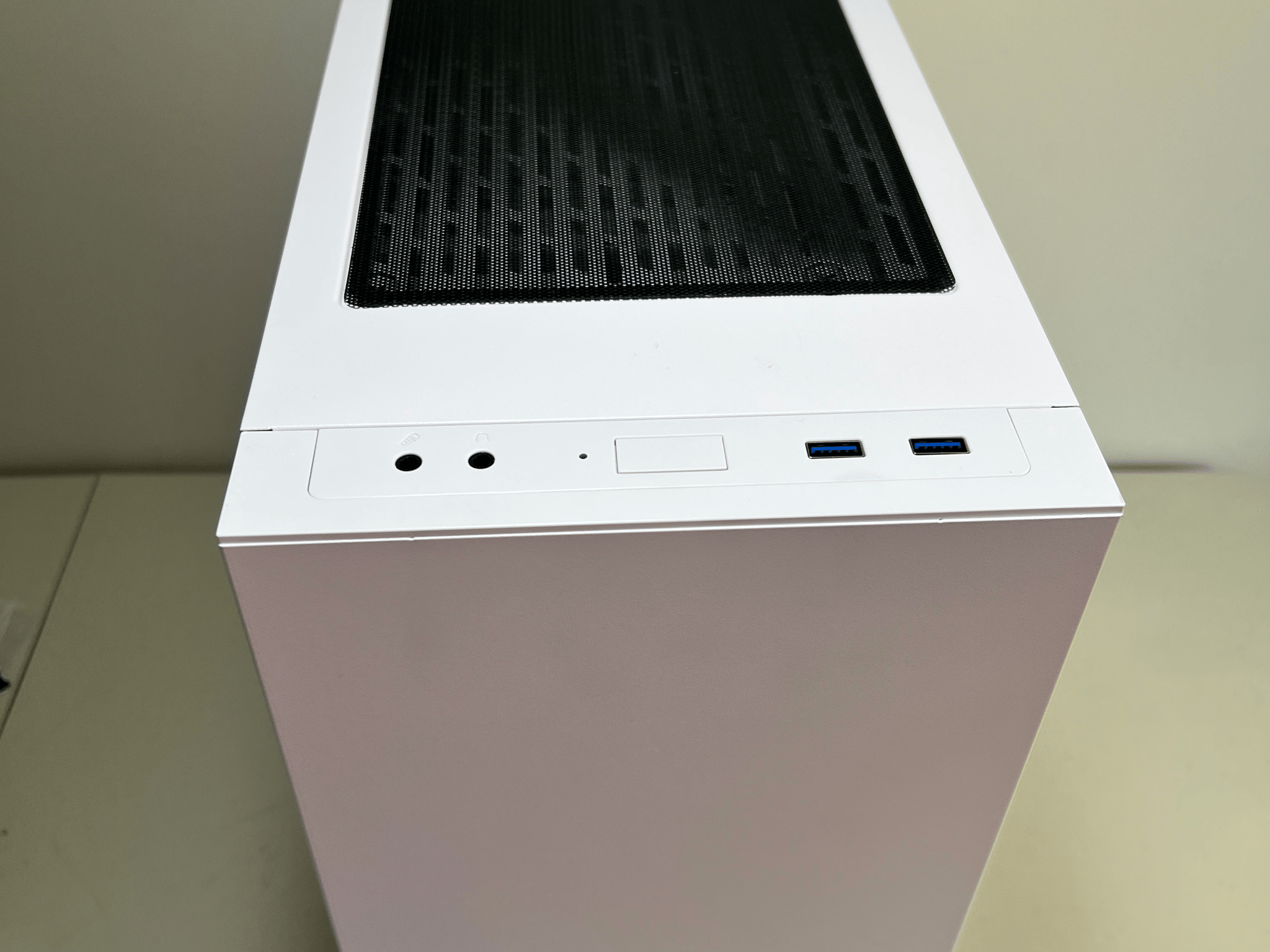 White Vision Ryzen 5600X | Rtx 3070 Gaming PC