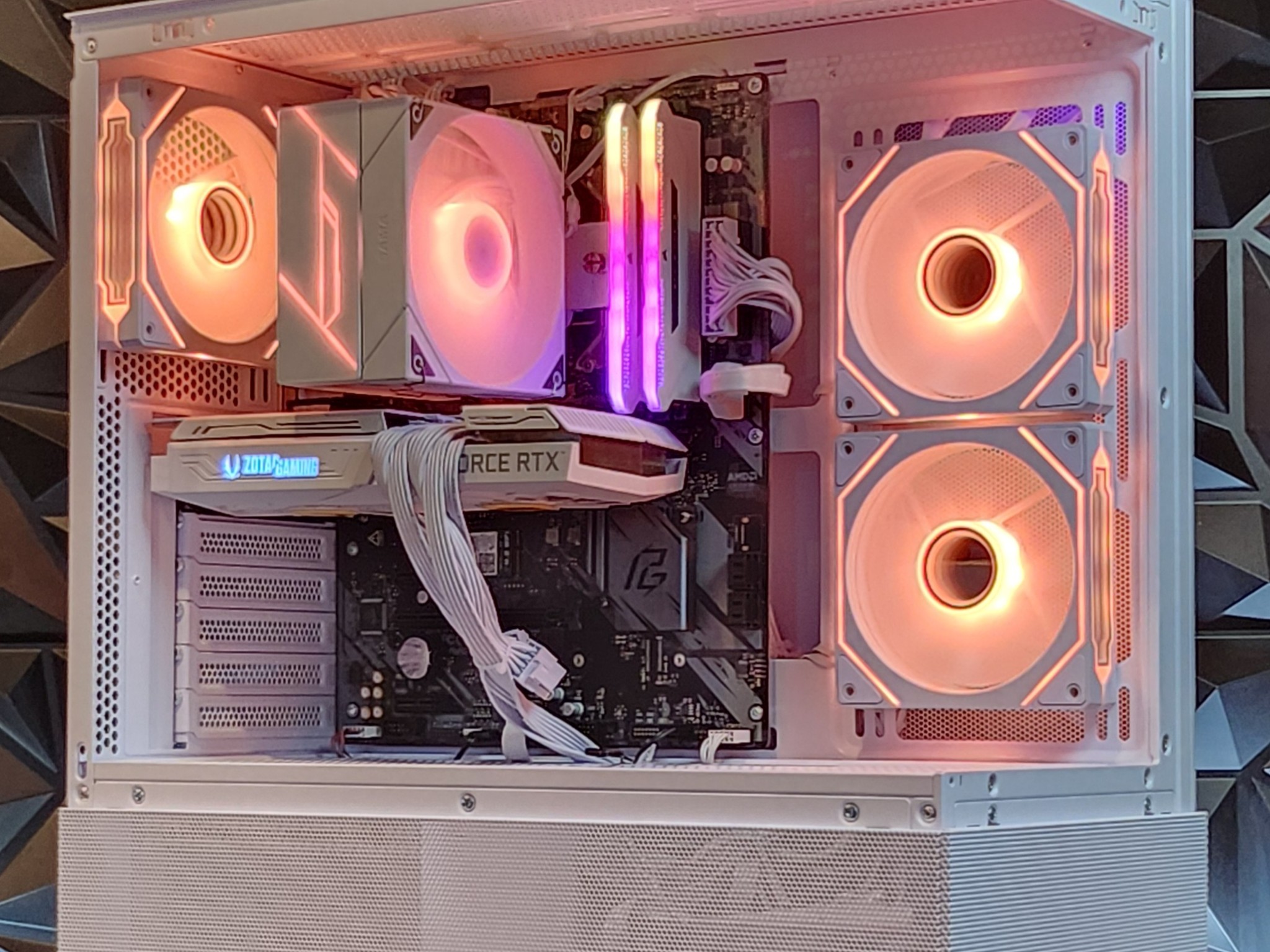 ⚪ White ⚪ Gaming Pc (Ryzen 5 + RTX 3060 TI)