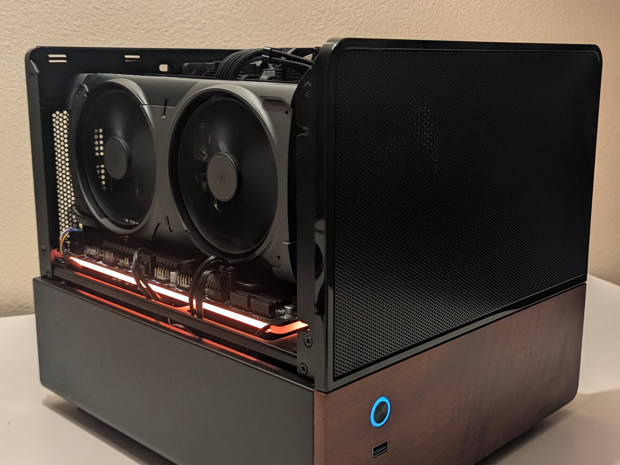 RTX 5070 + Ryzen 7600X | Noctua Chromax Cooling | 32GB DDR5 6400 | 1TB Gen4 NVMe | WiFi | Win11 Pro