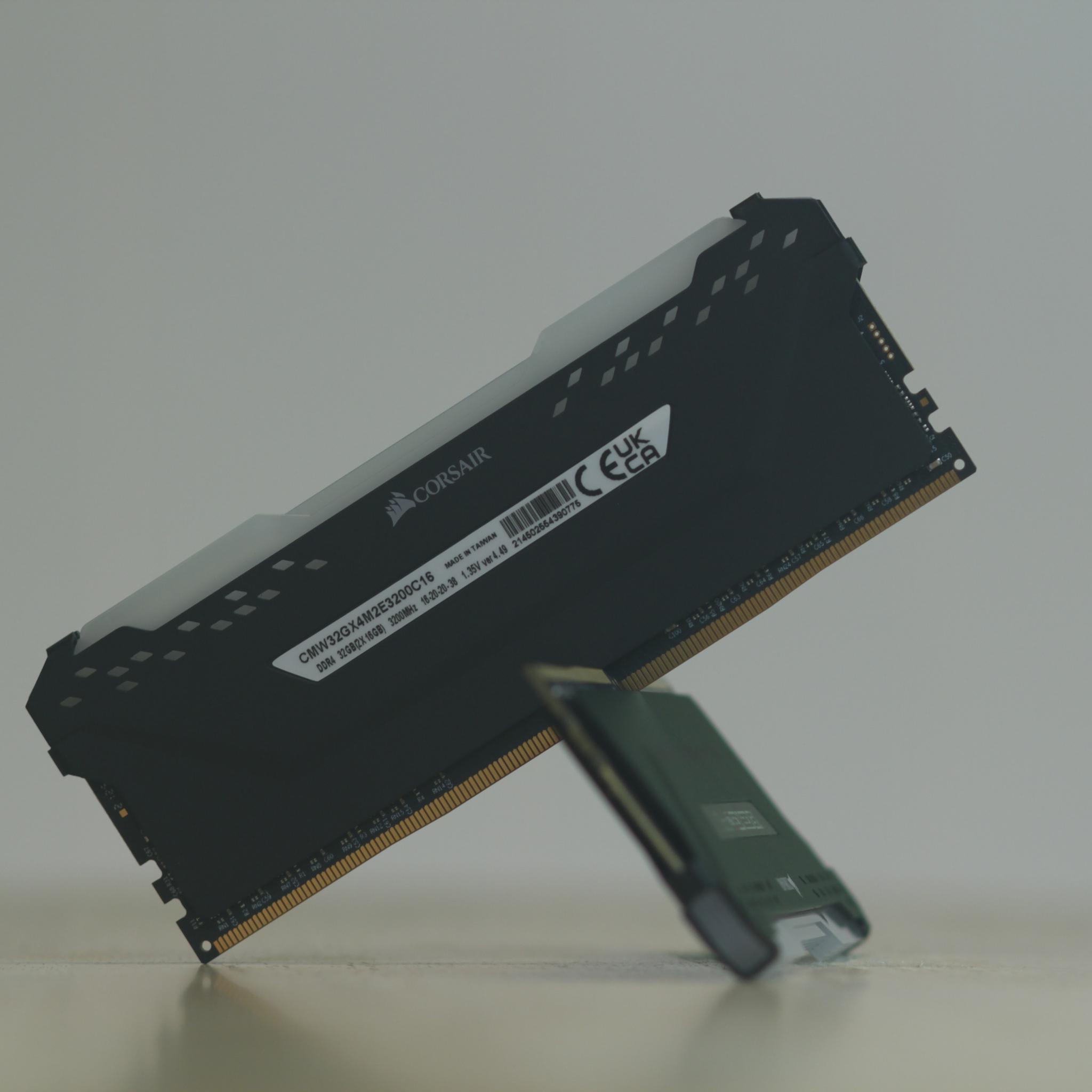 Corsair Vengeance RGB PRO DDR4 32GB (2x16gb) 3200mhz CL16