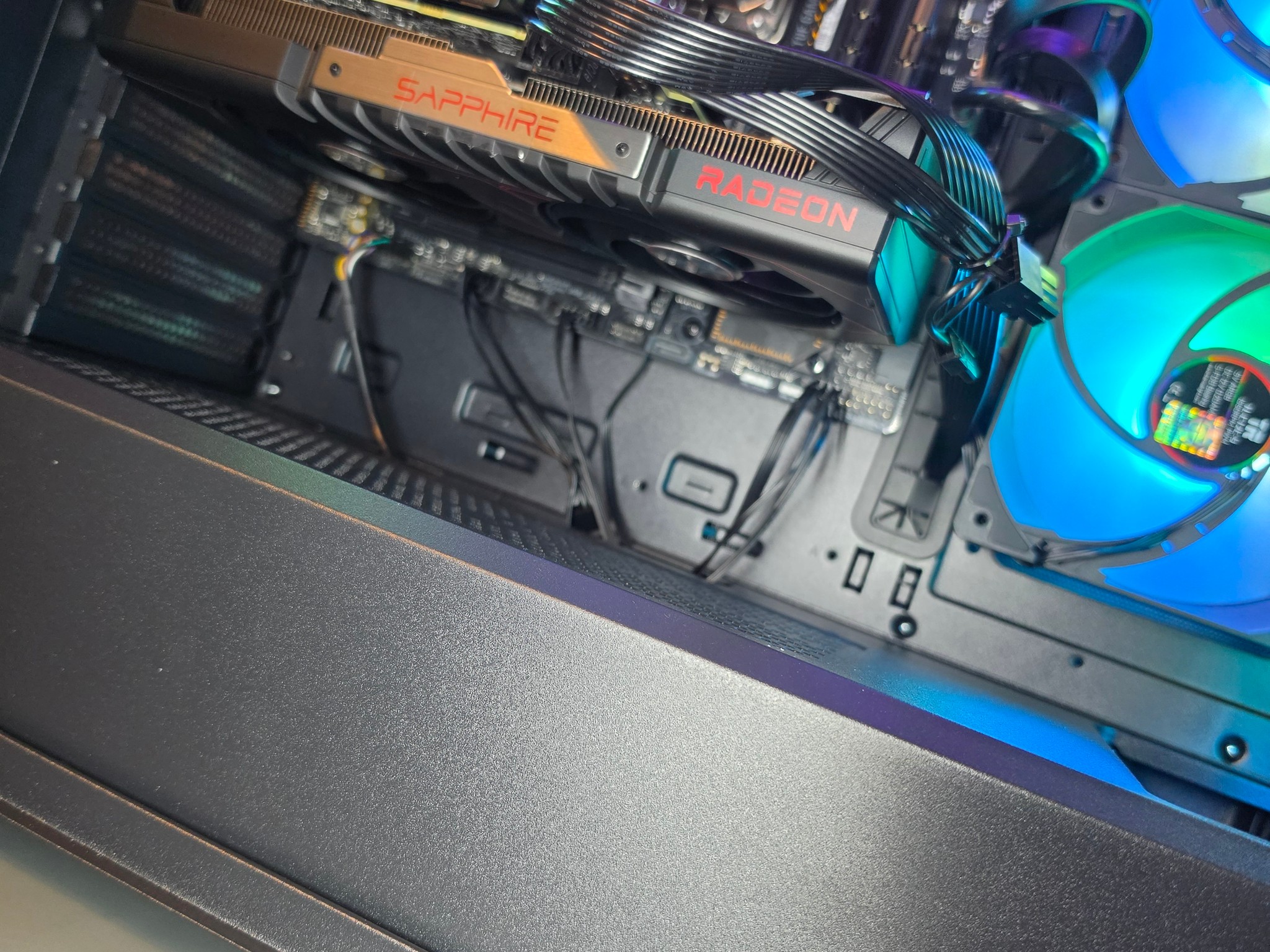 Sapphire RX 9060 XT 16gb + Ryzen 9600x PC Build #63