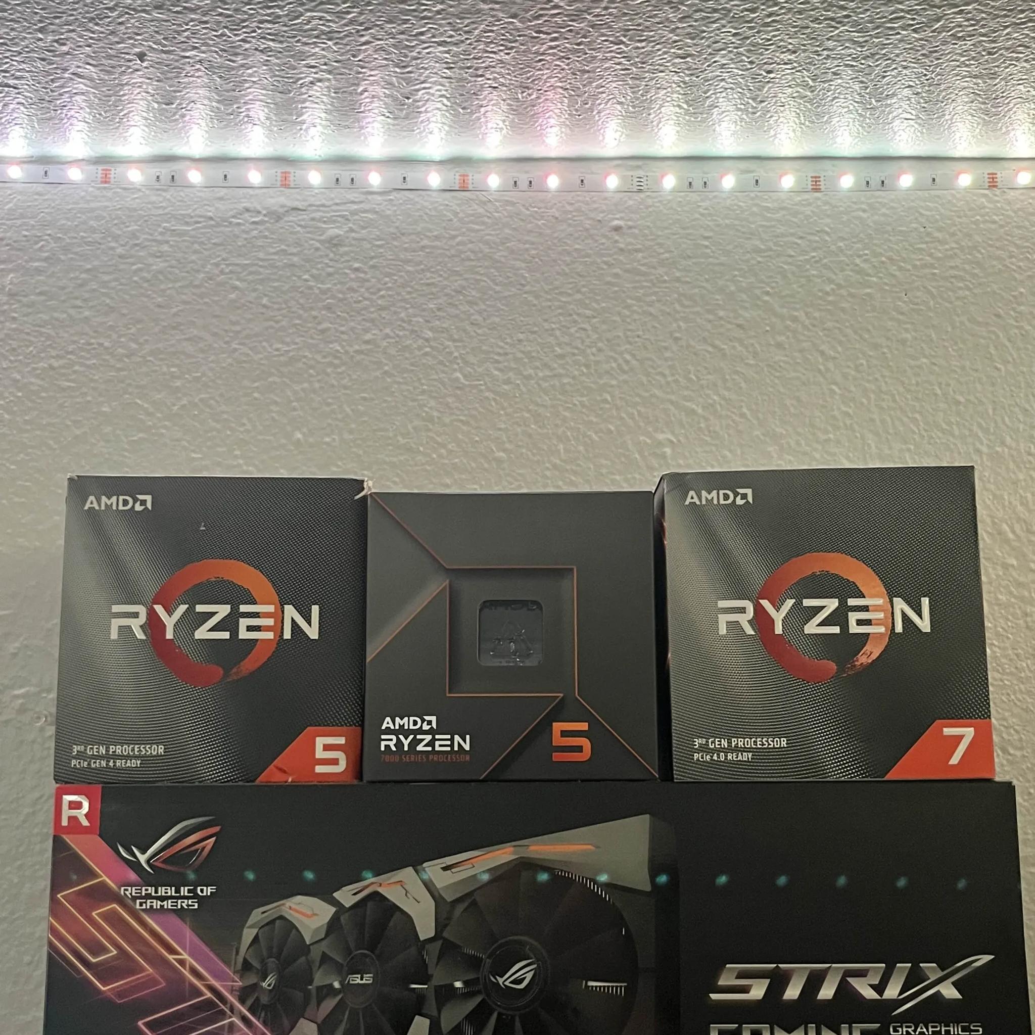 2x NIB Wraith Stealth and 1X NIB Wraith Spire CPU Coolers from in box R5 3600, R5 7600, and R7 3700x