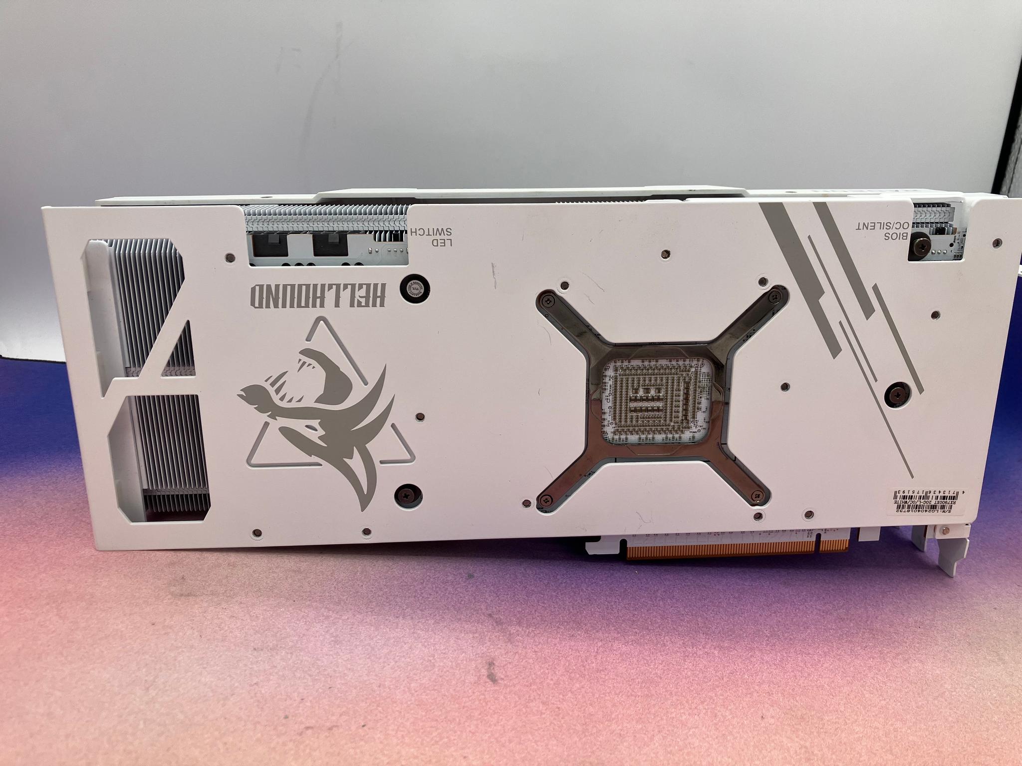 PowerColor Hellhound Spectral White RX 7900 XT - Image 2