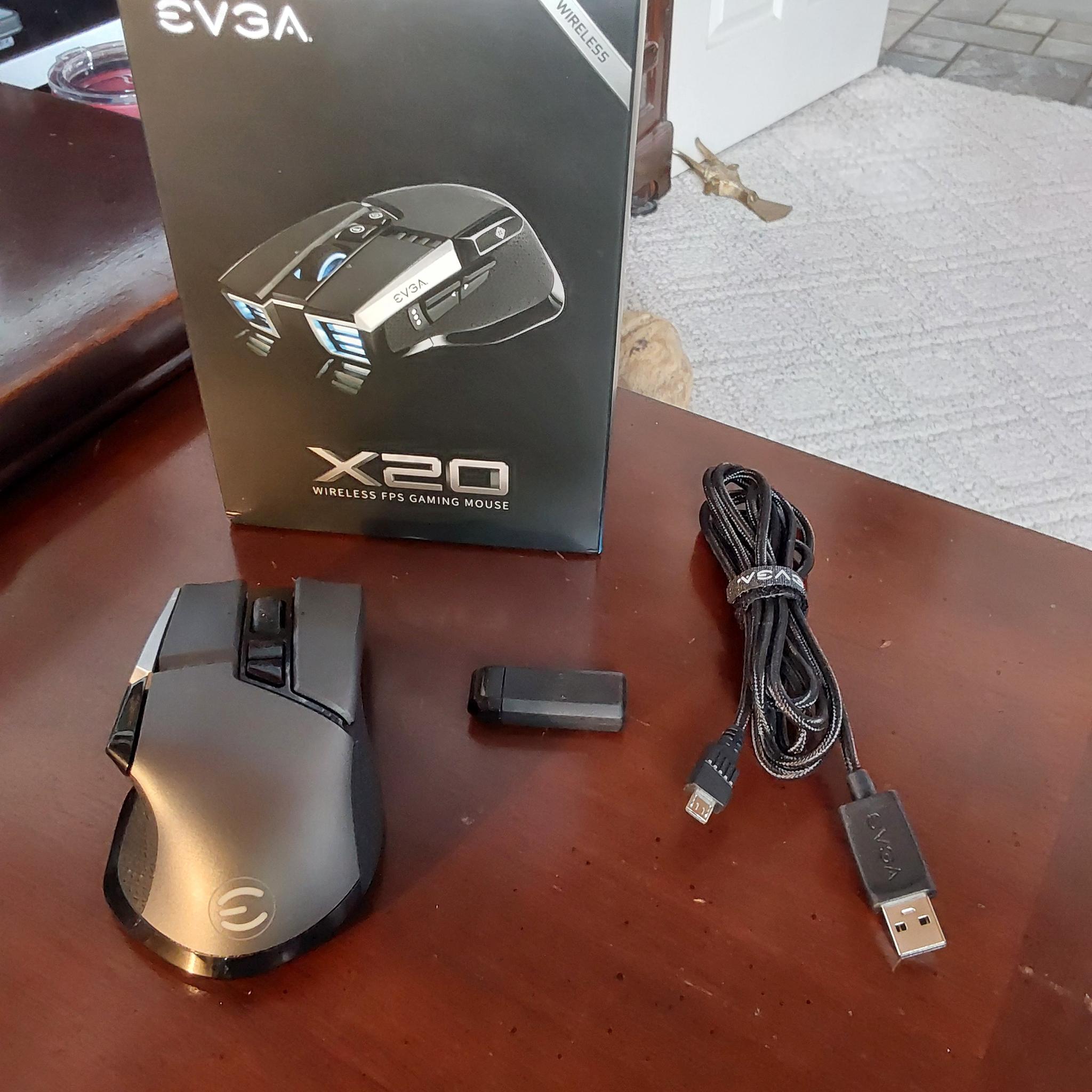 EVGA X20 Wireless Customizable Ergonomic Gaming Mouse, Grey, 16,000 DPI, 5 Profiles, 10 Buttons