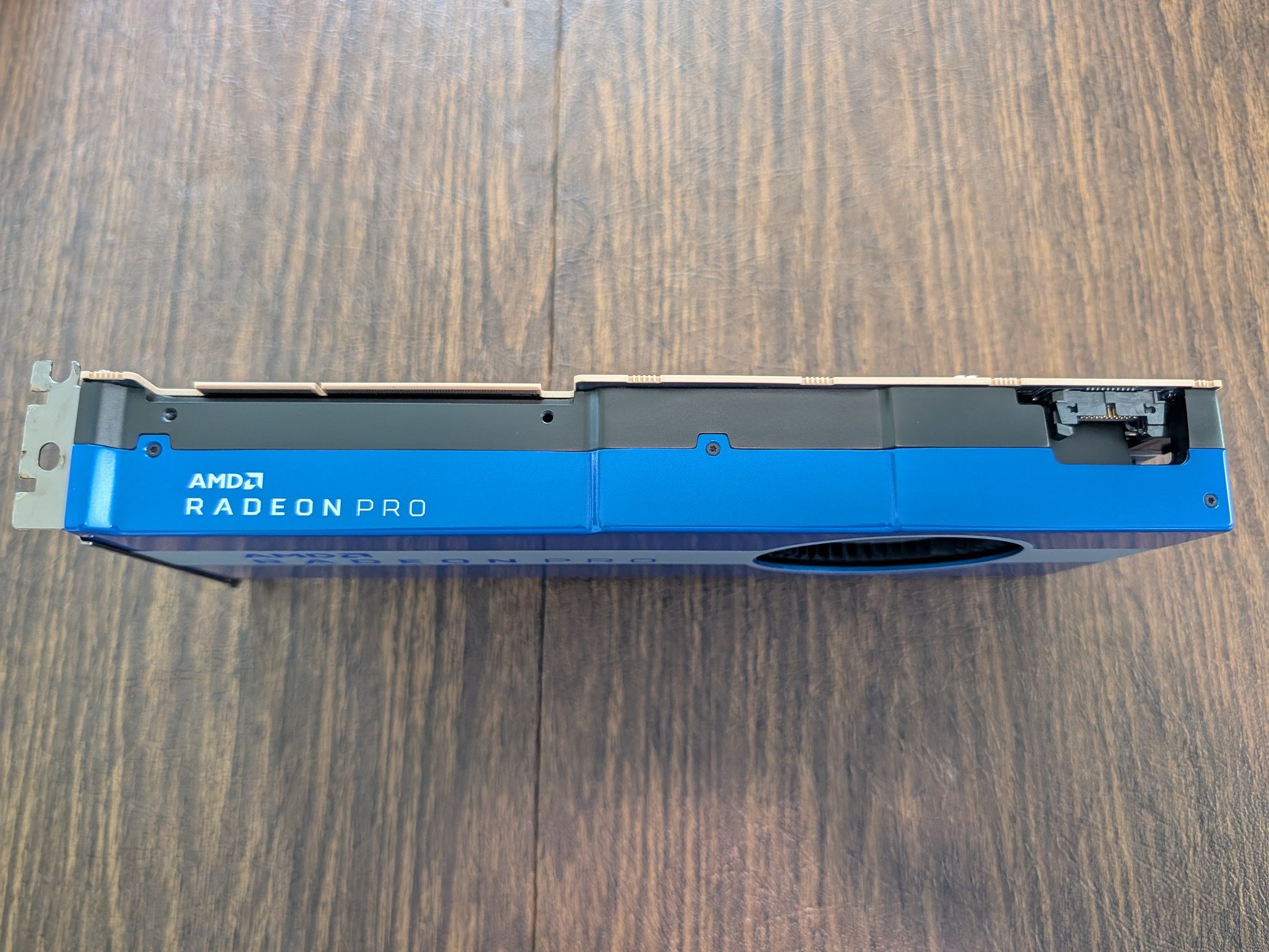 AMD Radeon Pro VII 16GB HBM2 ECC 4096-bit