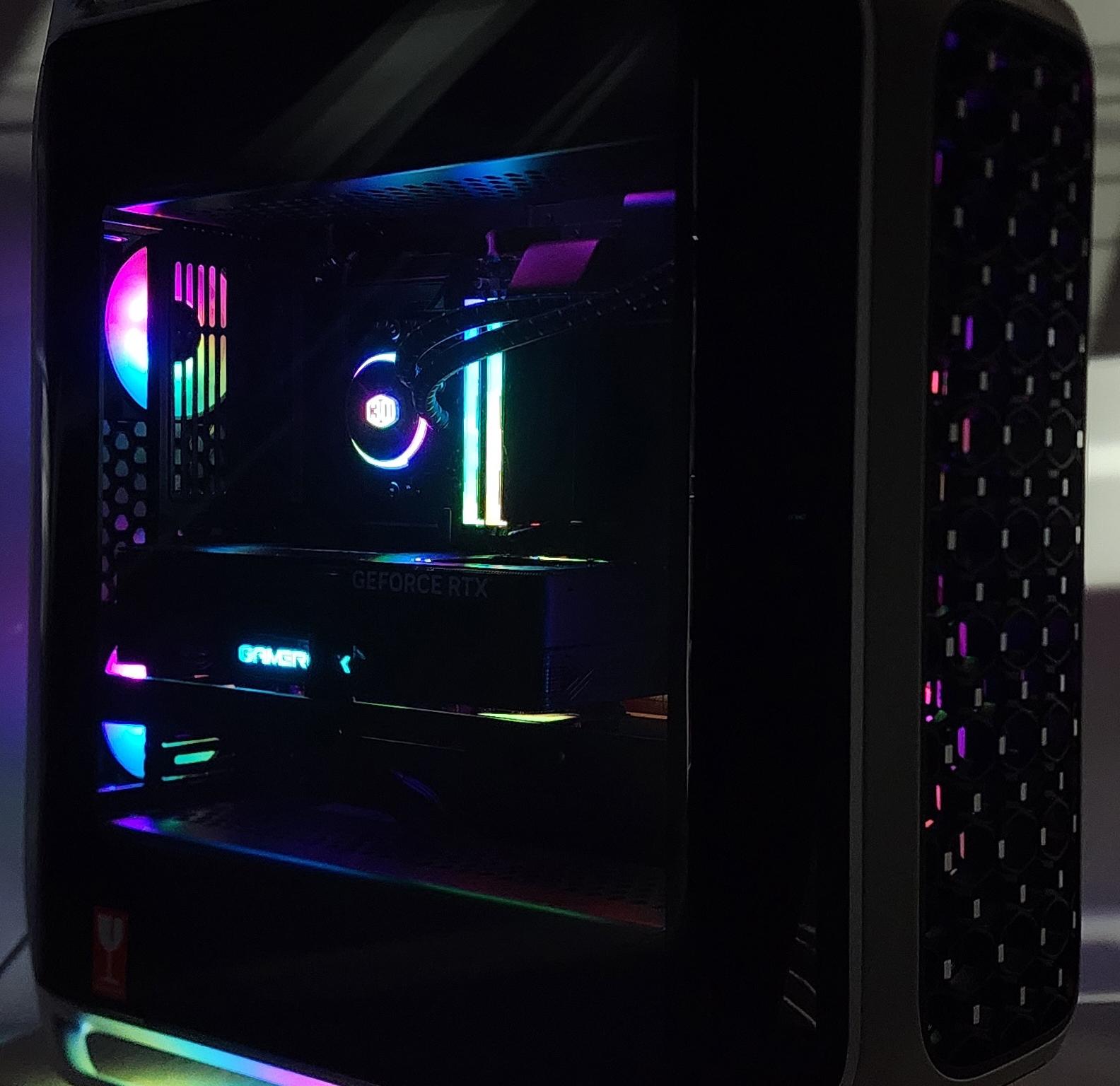 Gaming PC Ryzen 7 9850X3D 32GB RAM 2TB SSD RTX 5090 32GB Windows 11 Computer