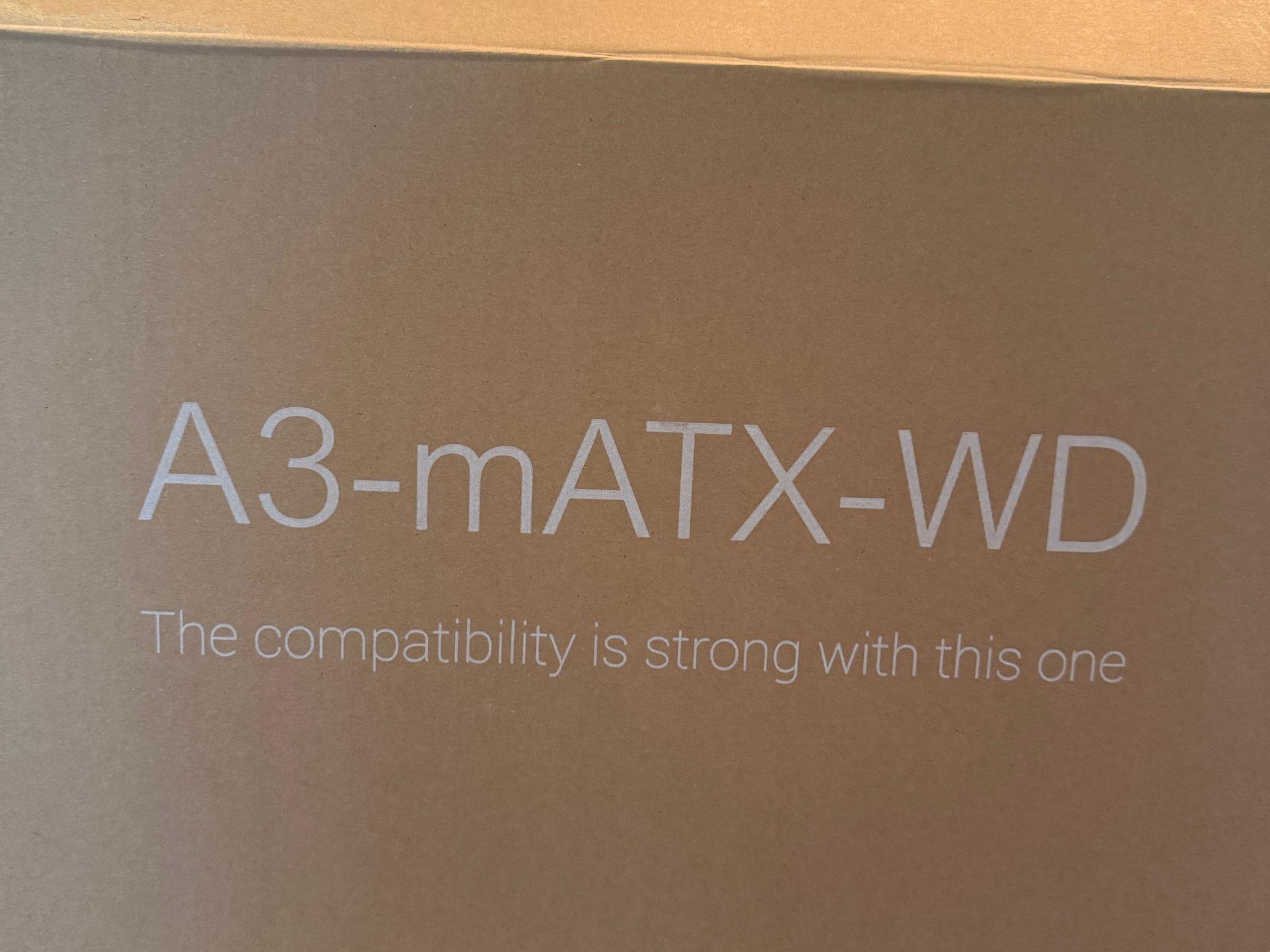 Lian Li A3-mATX-WD White/Wood