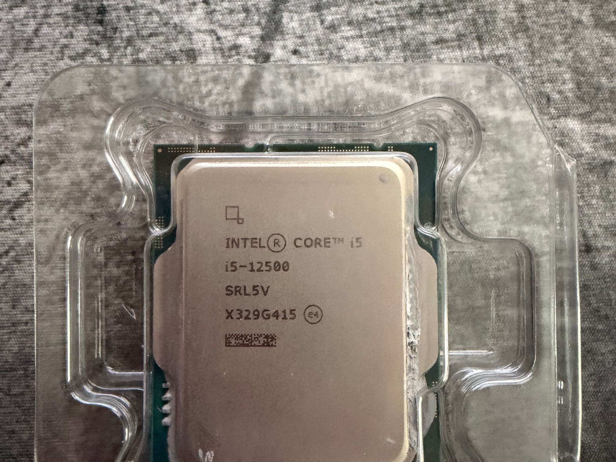 Intel Core i5-12500 6-Core / 12-Thread LGA1700 CPU