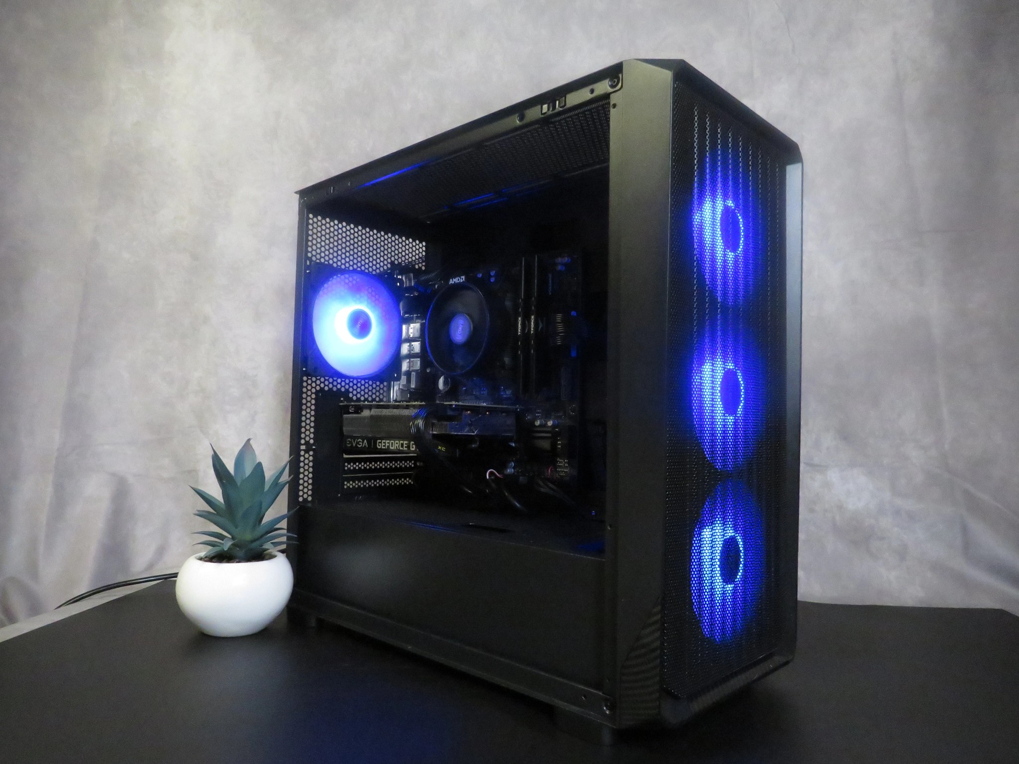 Imposing entry level gamer: Ryzen 5 5500 + EVGA GTX 1660 + 16 GB DDR4 + 1 TB NVME