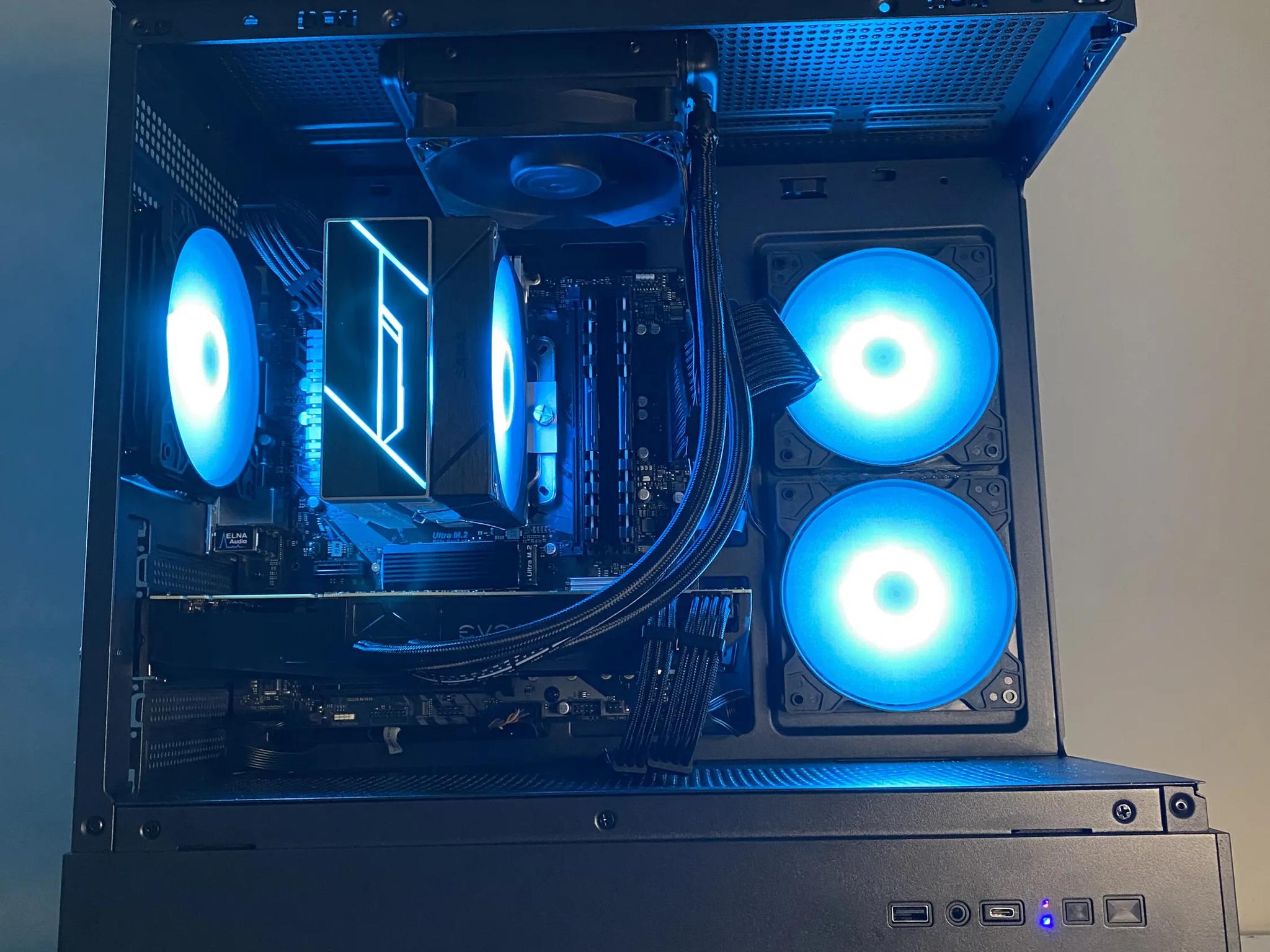 💵 SALE 💵 RGB Gaming PC | RTX 2070 SUPER 8GB + Ryzen 7 3700x + 16gb 3200mhz + 1tb nvme SSD |