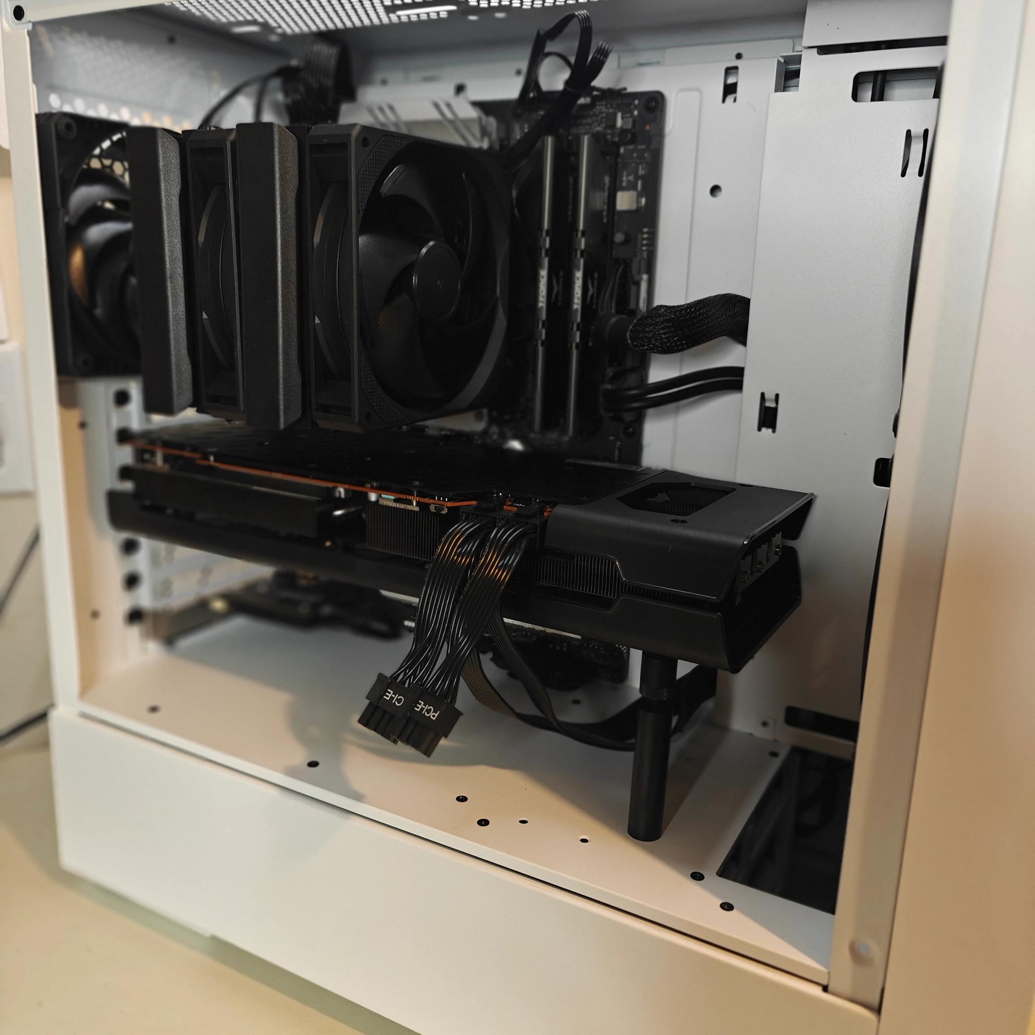 Work and Play ♠️ 💼⚡🎮 | Ryzen 7 5800X | Radeon RX 6800 | 32GB DDR4 3200 | 990 EVO SSD 1TB | NO 🔴🟢🔵