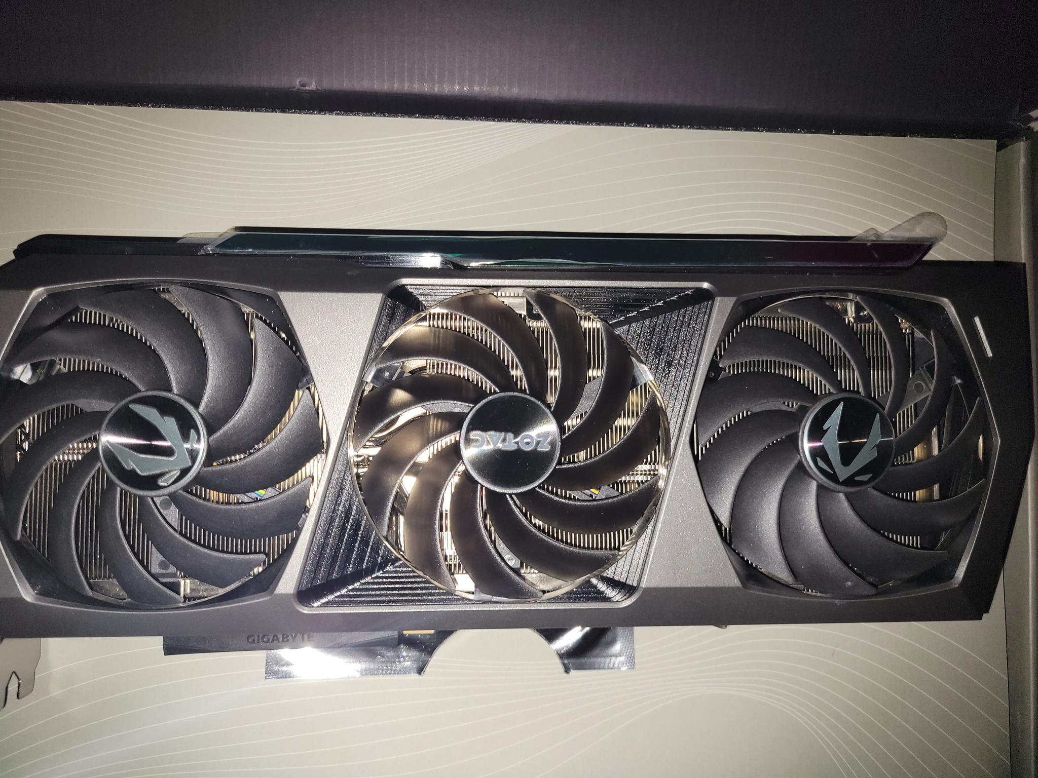 ✨ 4070 Ti SUPER AMP Holo — Premium Variant, Clean & Lightly Used ✨