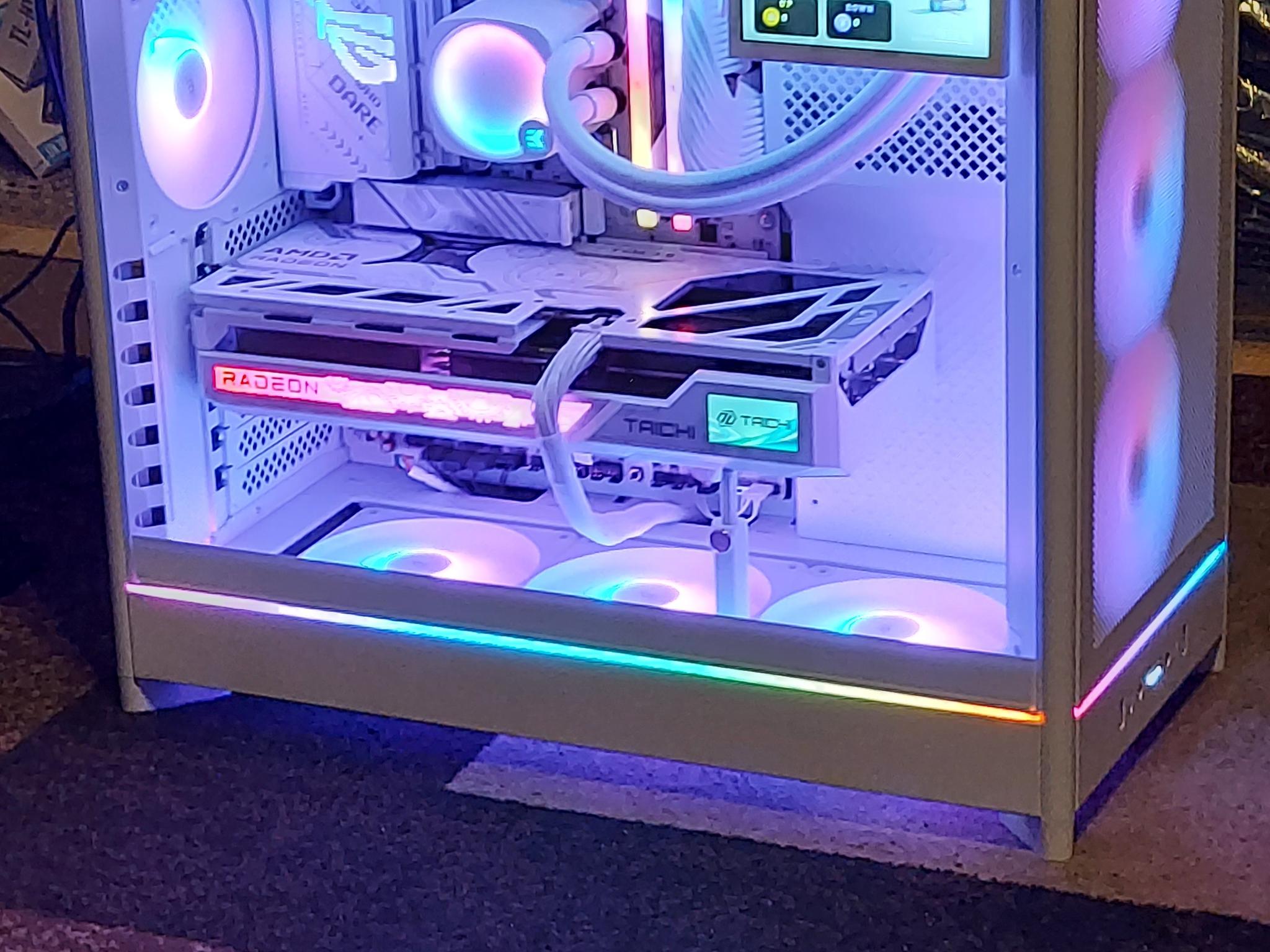 Extreme 9800X3D/RX 9070XT White Gaming PC