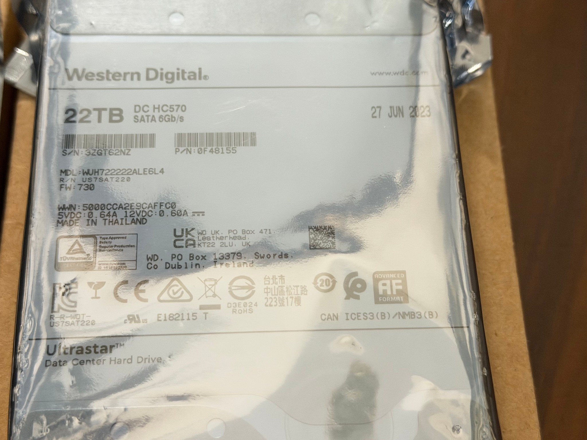 2x 22TB WD Ultrastar HC570