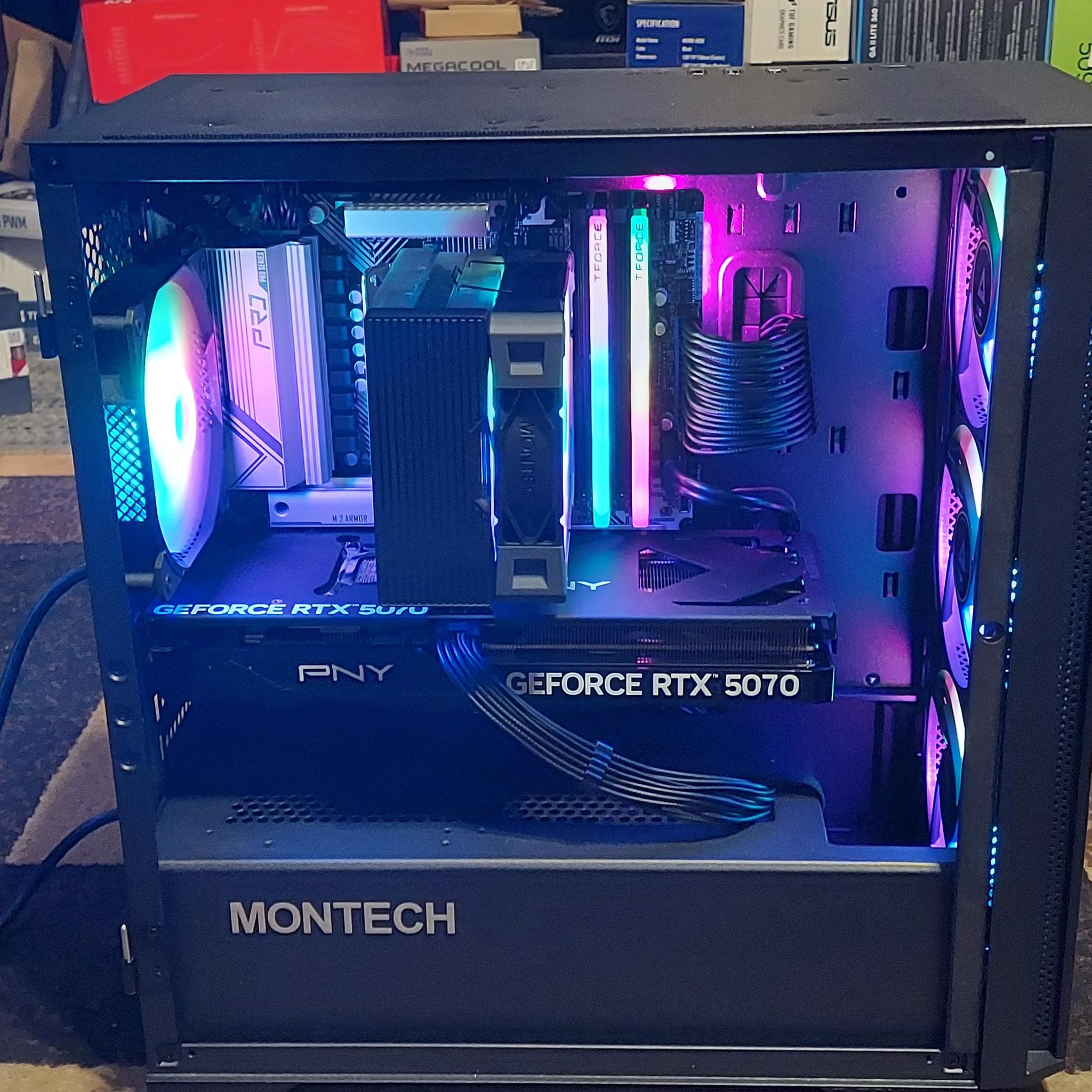 7600X/RTX 5070 Gaming PC