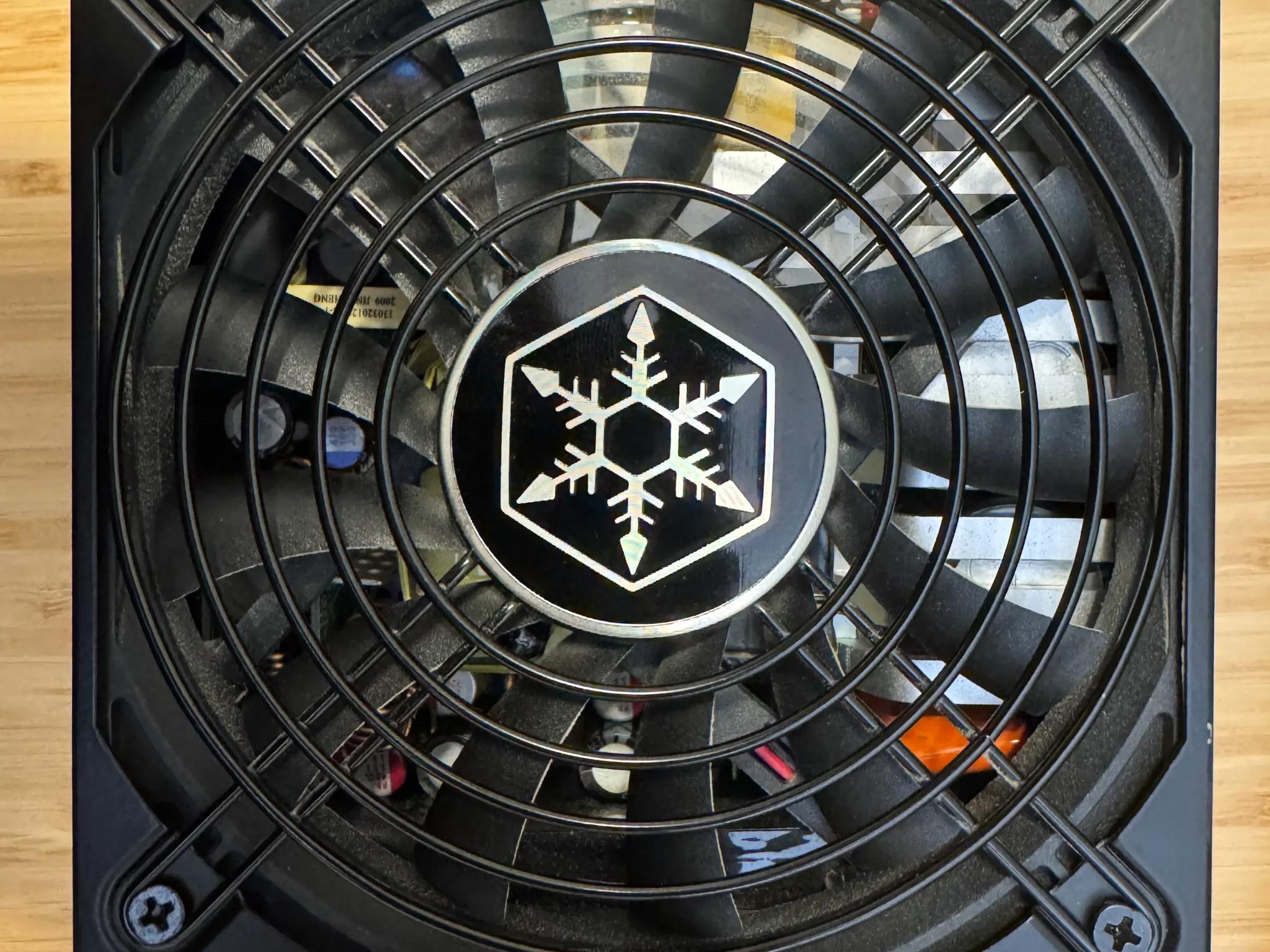 Silverstone SFX-L 800 W 80+ Titanium Certified Fully Modular SFX Power Supply