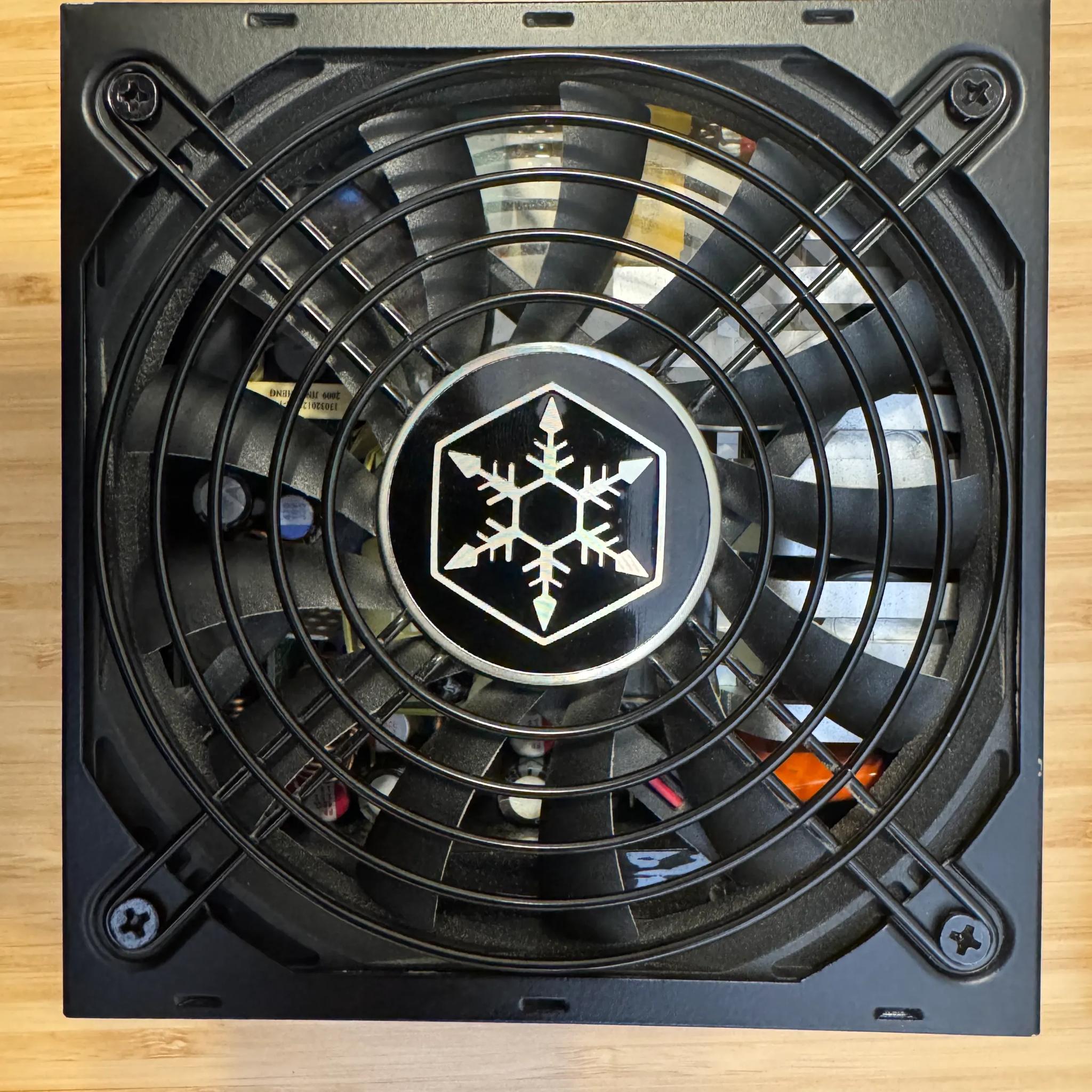 Silverstone SFX-L 800 W 80+ Titanium Certified Fully Modular SFX Power Supply