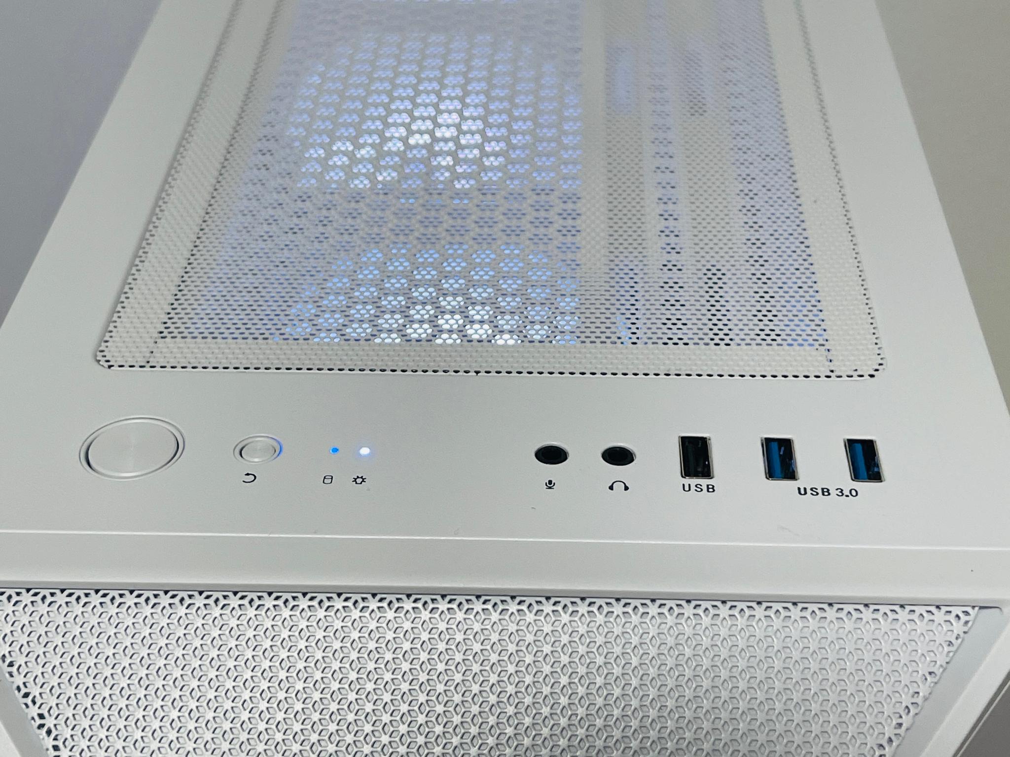RTX 4070 12GB | Ryzen 7 5700X | 32GB DDR4 | 1TB NVME M2 SSD | Win11 | WIFI+BT | Custom Gaming PC
