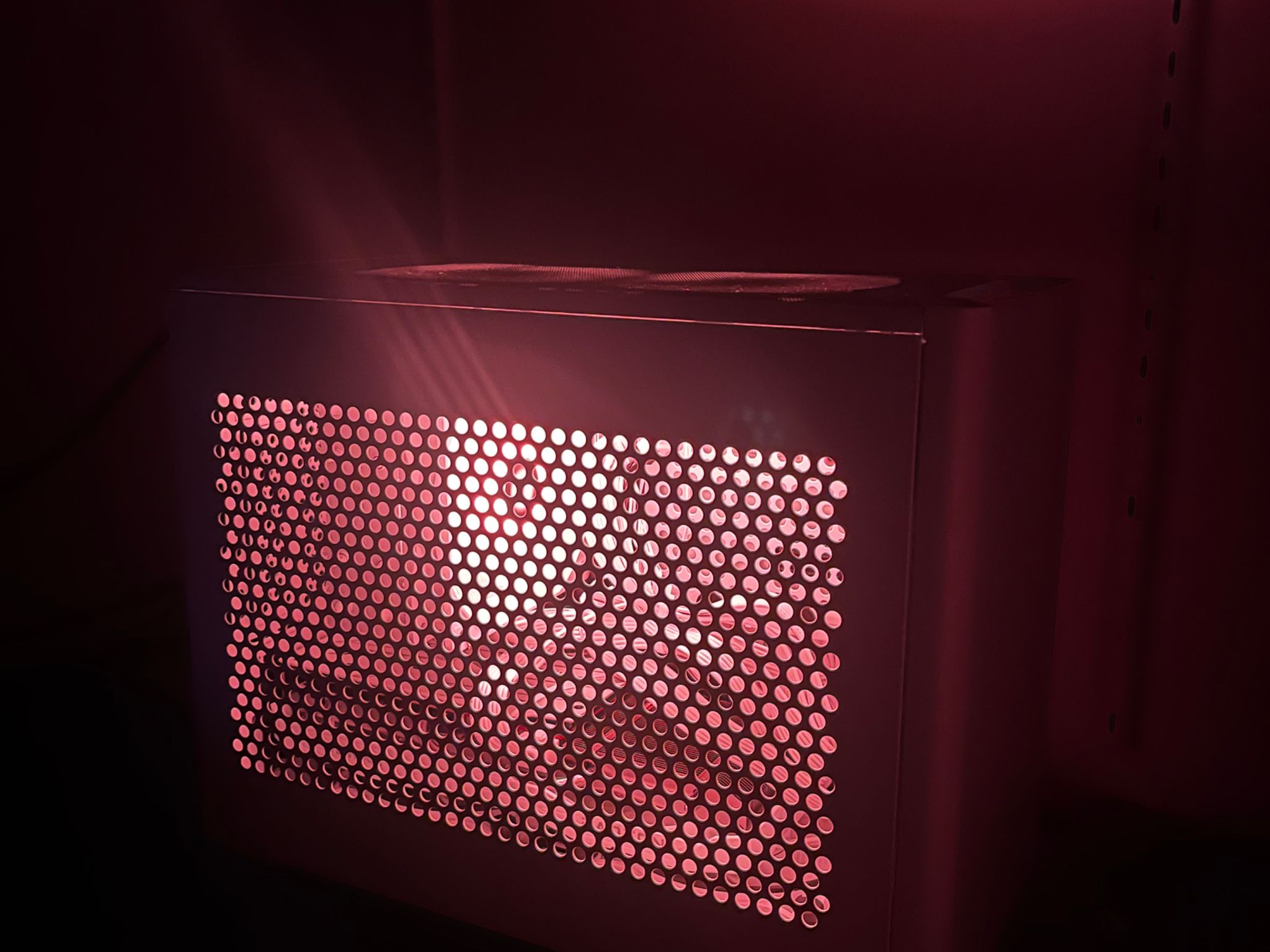 COMPACT ITX WHITE RGB GAMING PC