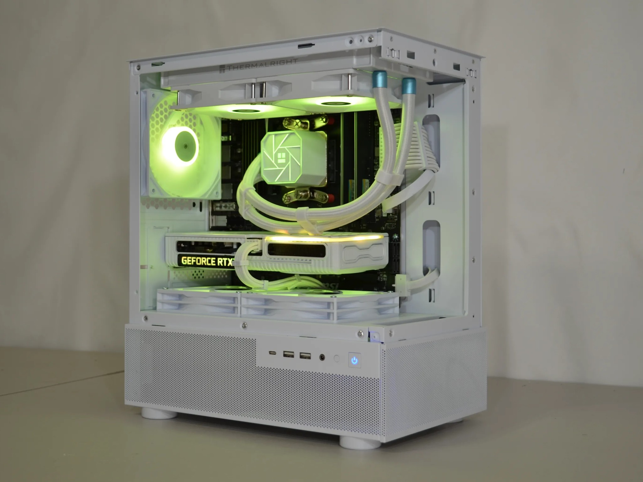 ⬜️ Whiteout V4 ⚪️- RTX 3060ti | Ryzen 5 5500| 1tb NVMe | Windows 11 FULLY Activated