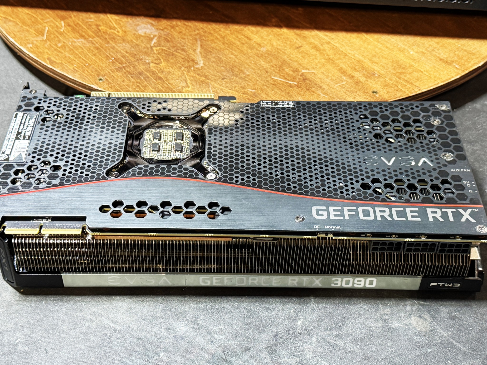 EVGA FTW3 ULTRA GAMING GeForce RTX 3090