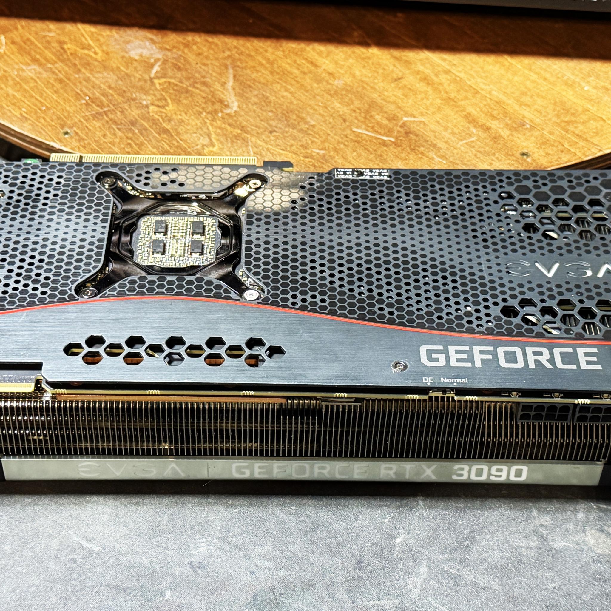 EVGA FTW3 ULTRA GAMING GeForce RTX 3090