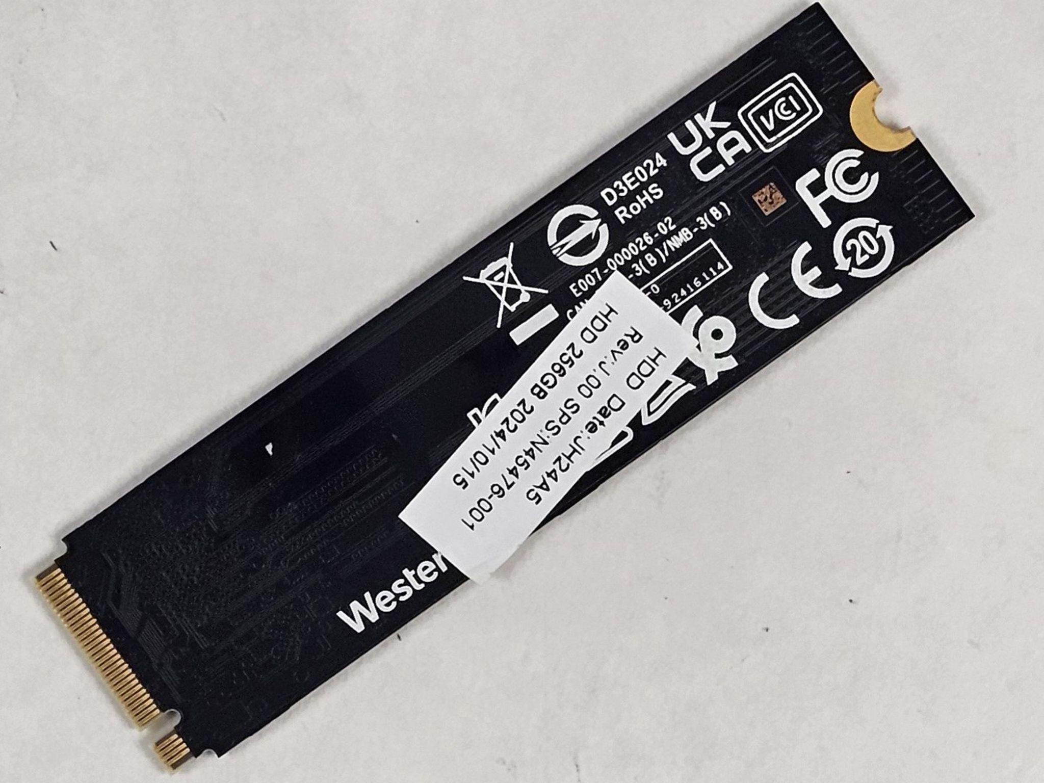 256GB NVMe M.2 SSD WD PC SN740 Gen4