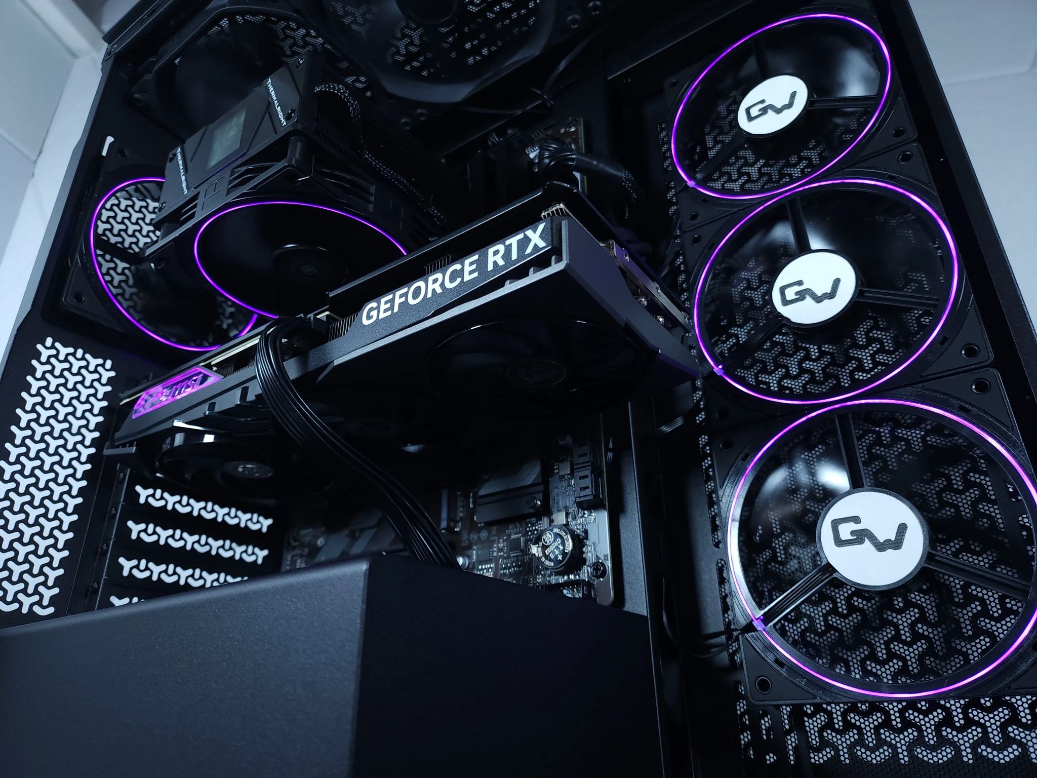 💜RTX 4070●Core i5 13600K●1440p Gaming Computer
