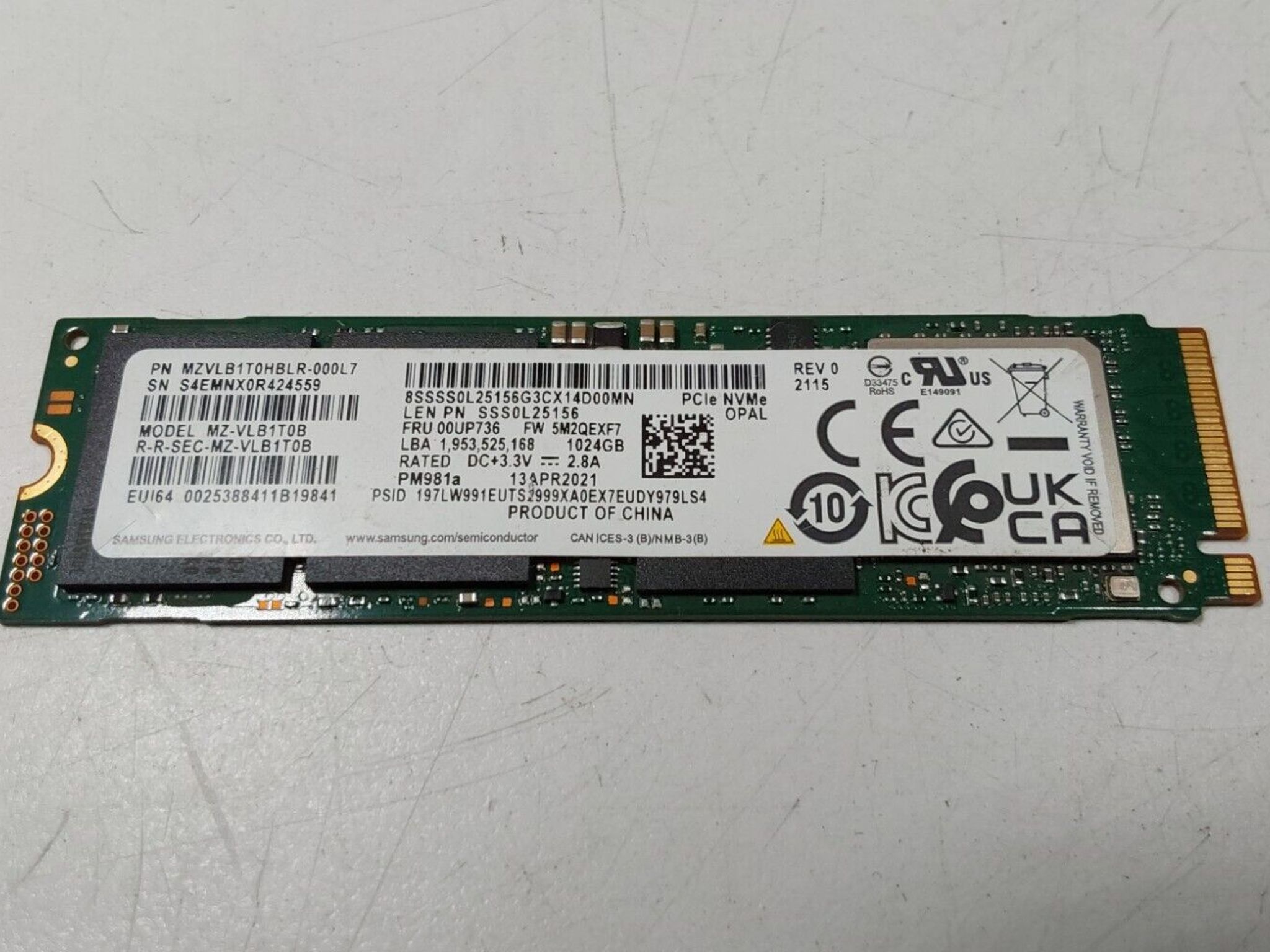 Samsung MZVLB1T0HBLR-000L7 1TB NVMe SSD