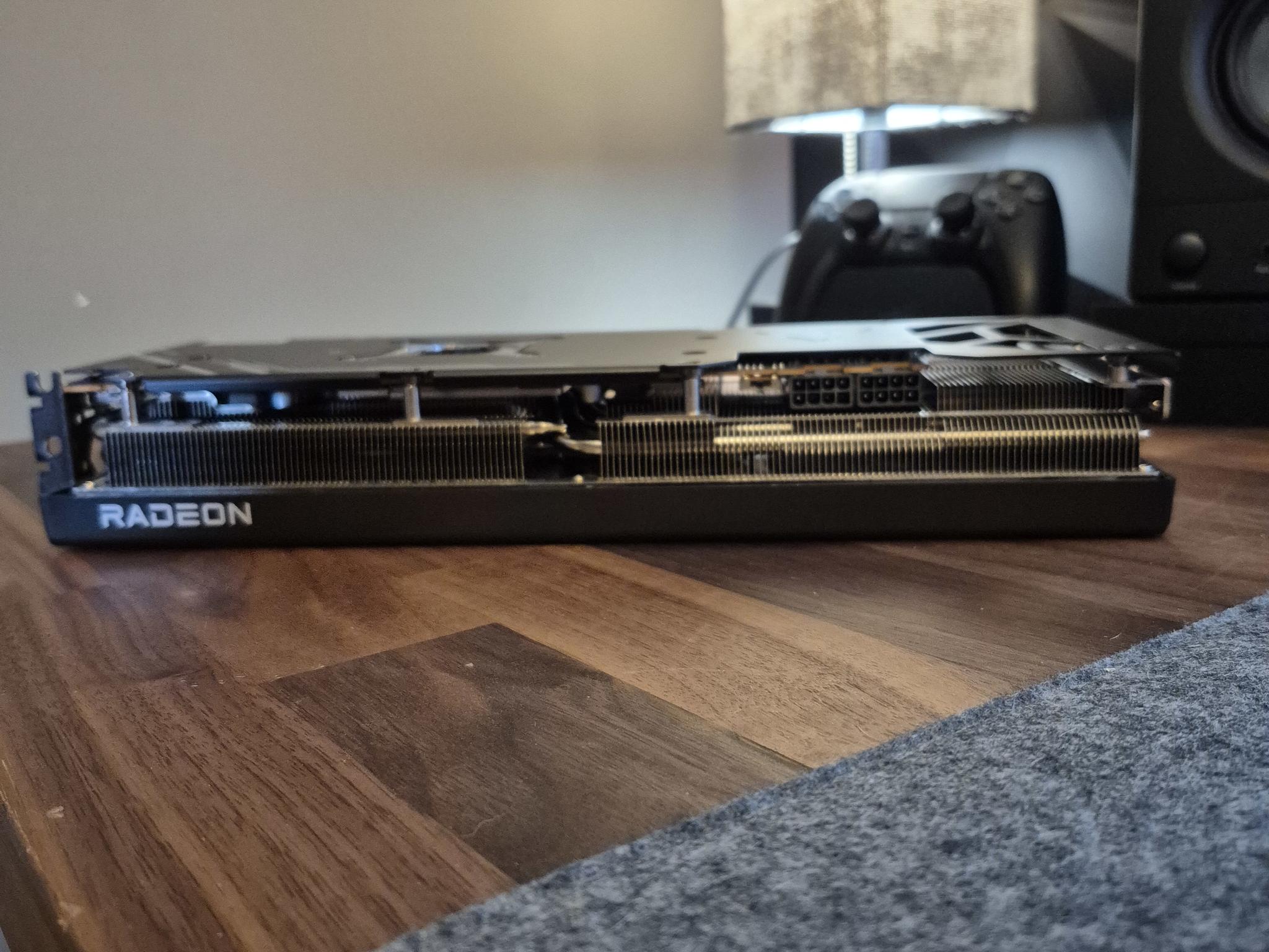 RX 7900 GRE 16 GB