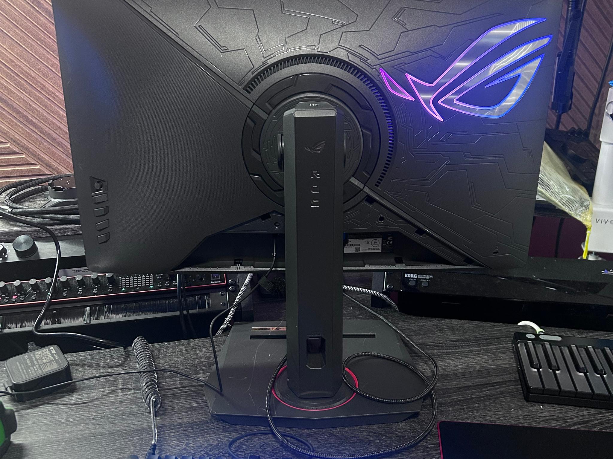 RoG 27" 2K (180Hz Refresh Rate) (2560x1440p) Gaming Monitor