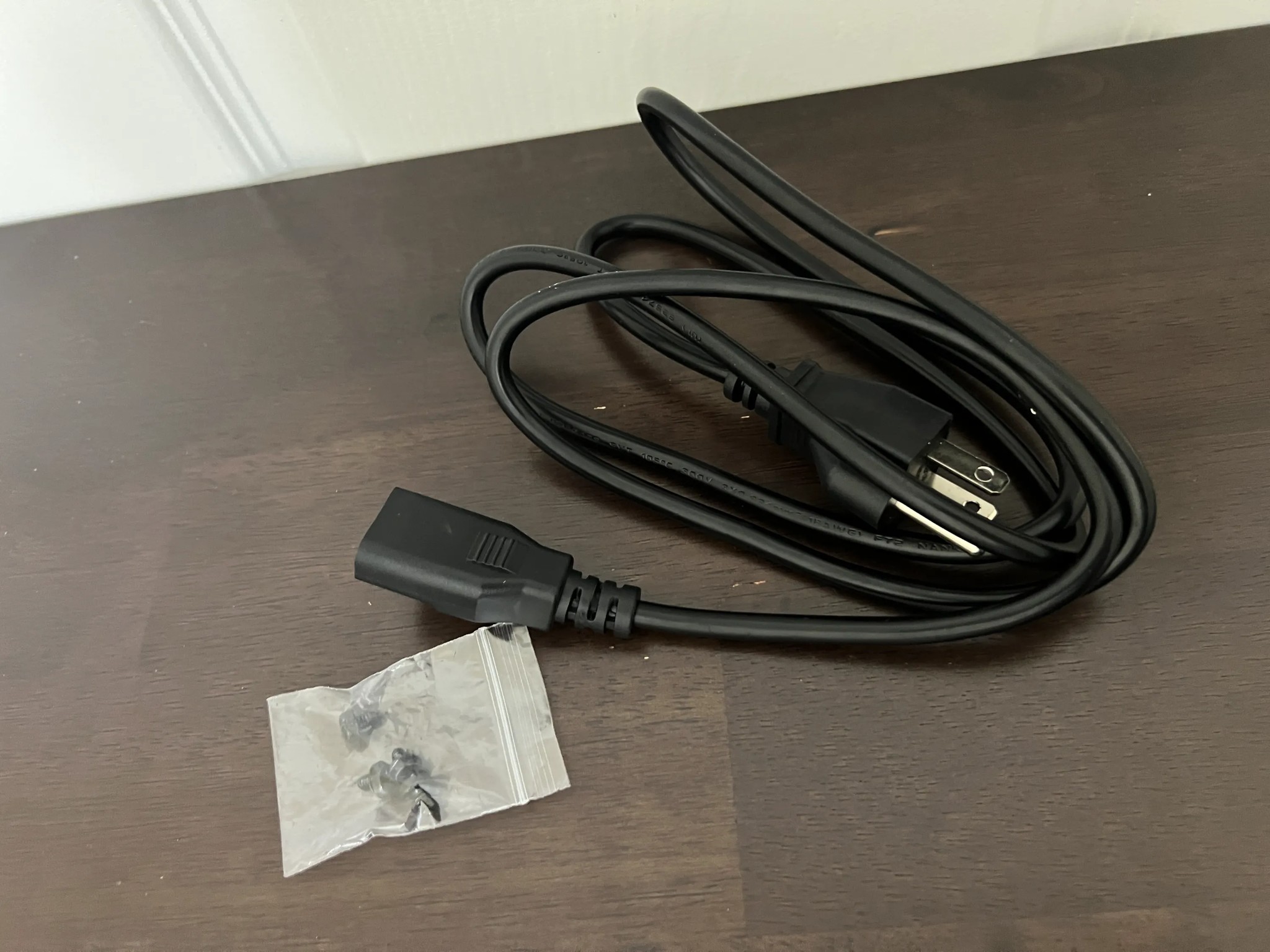 Bundle! Thermaltake SMART 700W 80+ White Power Supply + AsiaHorse 18AWG PSU Cable Extensions