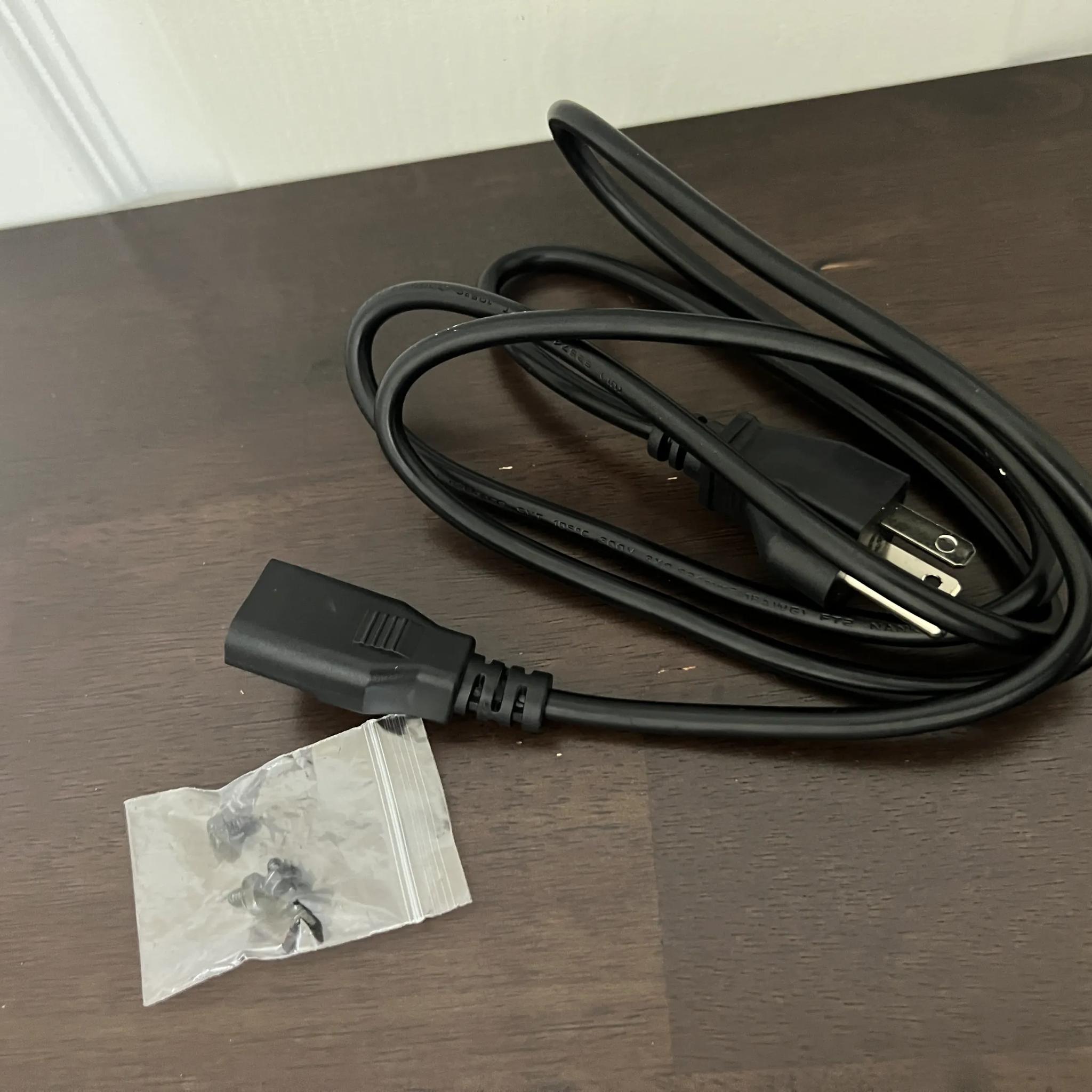 Bundle! Thermaltake SMART 700W 80+ White Power Supply + AsiaHorse 18AWG PSU Cable Extensions