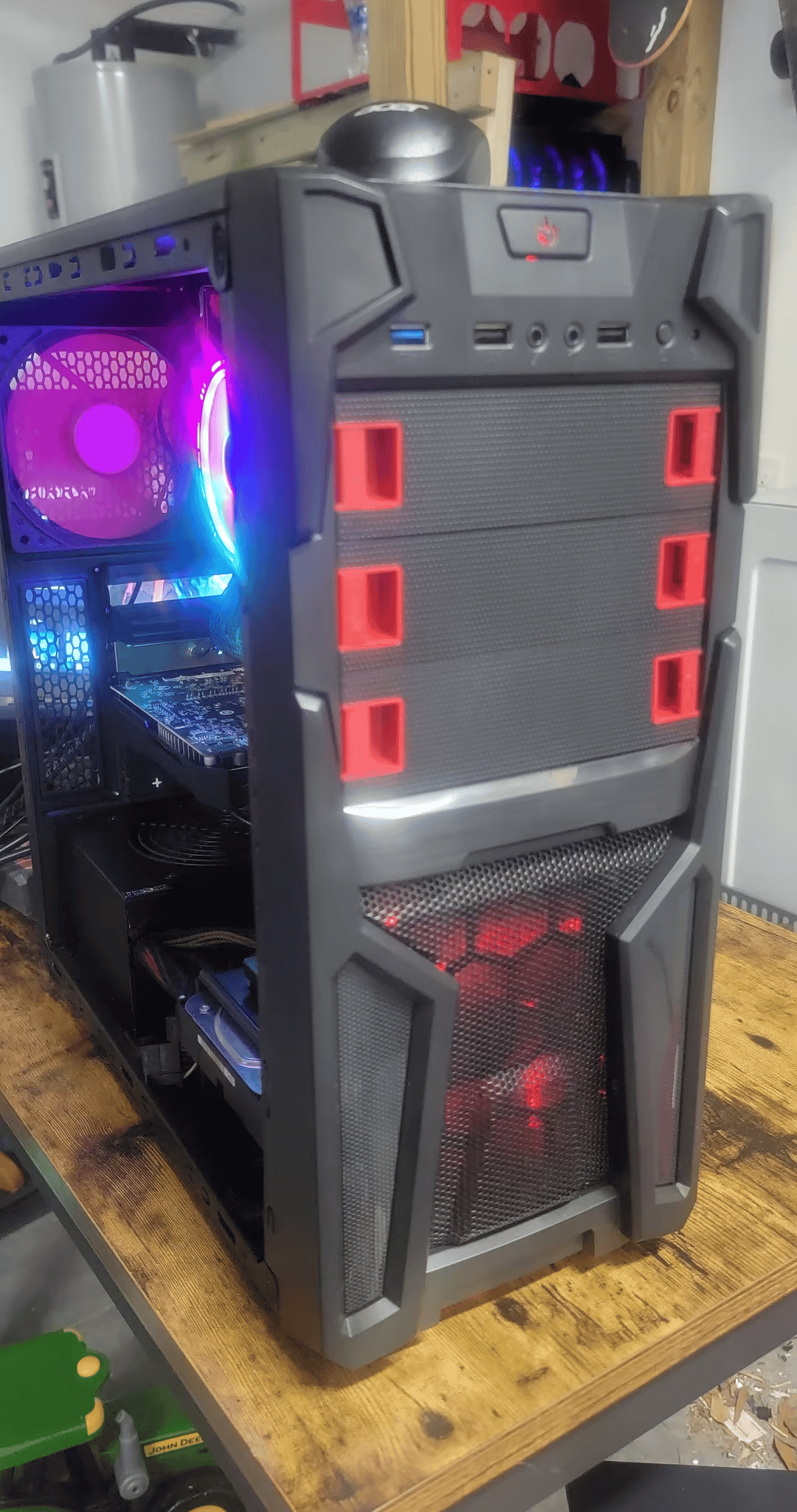 'Red Zombie' 8 Core w/ 560 4GB