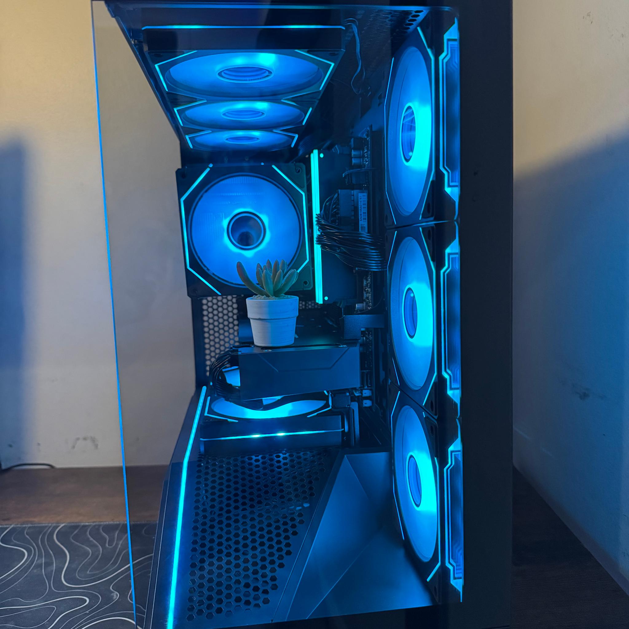 ❤️ Team Red Showcase PC ❤️ - Ryzen 5 5500 | RX 6700 XT 12GB | 32GB DDR4 3200 | 1TB Toshiba M.2 SSD