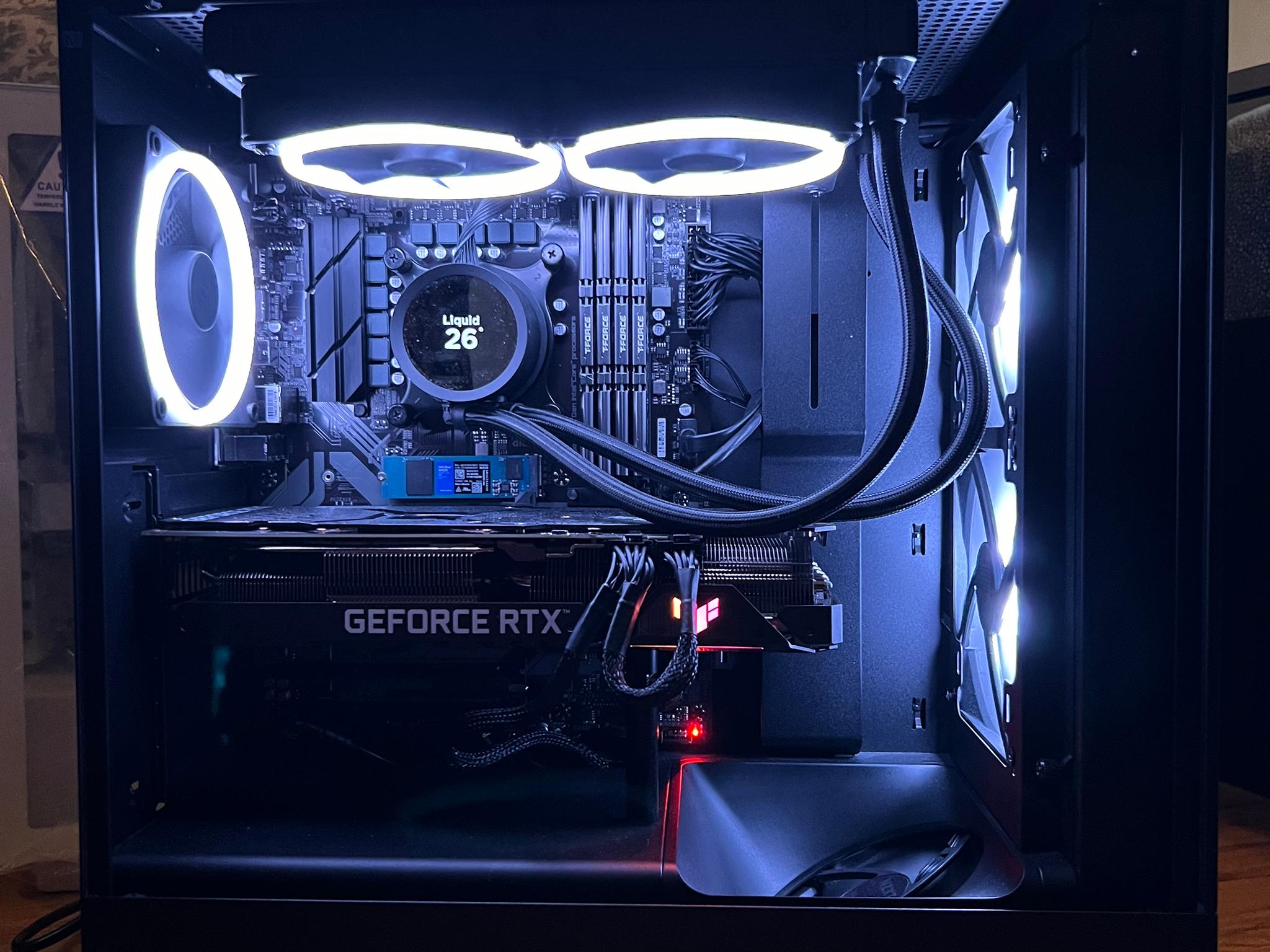 NZXT H5 Flow RGB + NZXT Kraken 240 RGB + NZXT S650 80+ Gold PSU