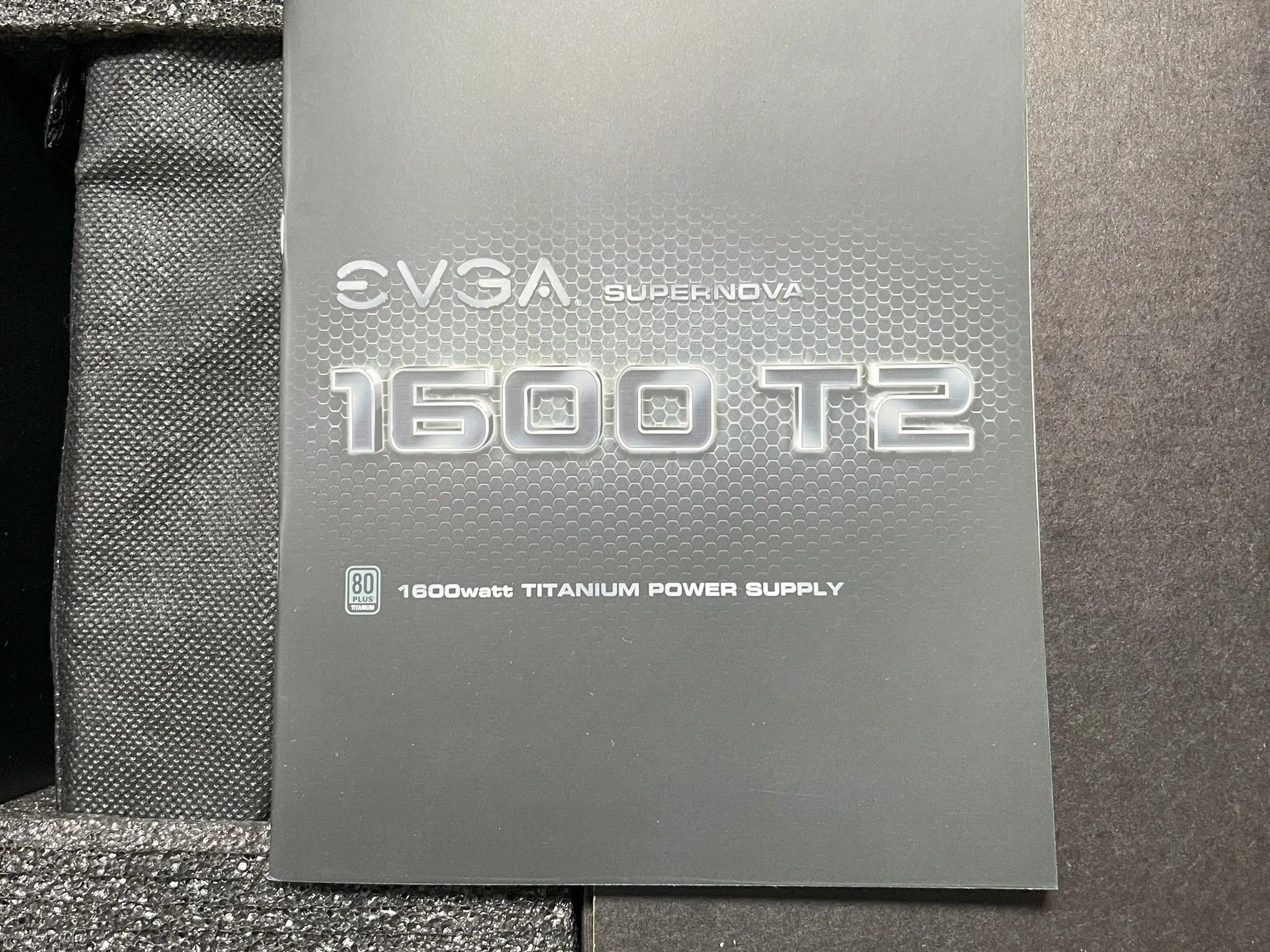 EVGA SuperNOVA 1600 T2, 80+ TITANIUM 1600W