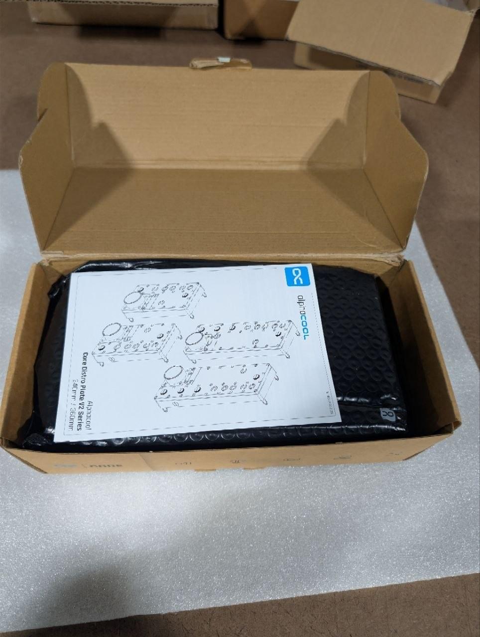 Alphacool Core Distro Plate 240 Right with VPP Pump (15478)