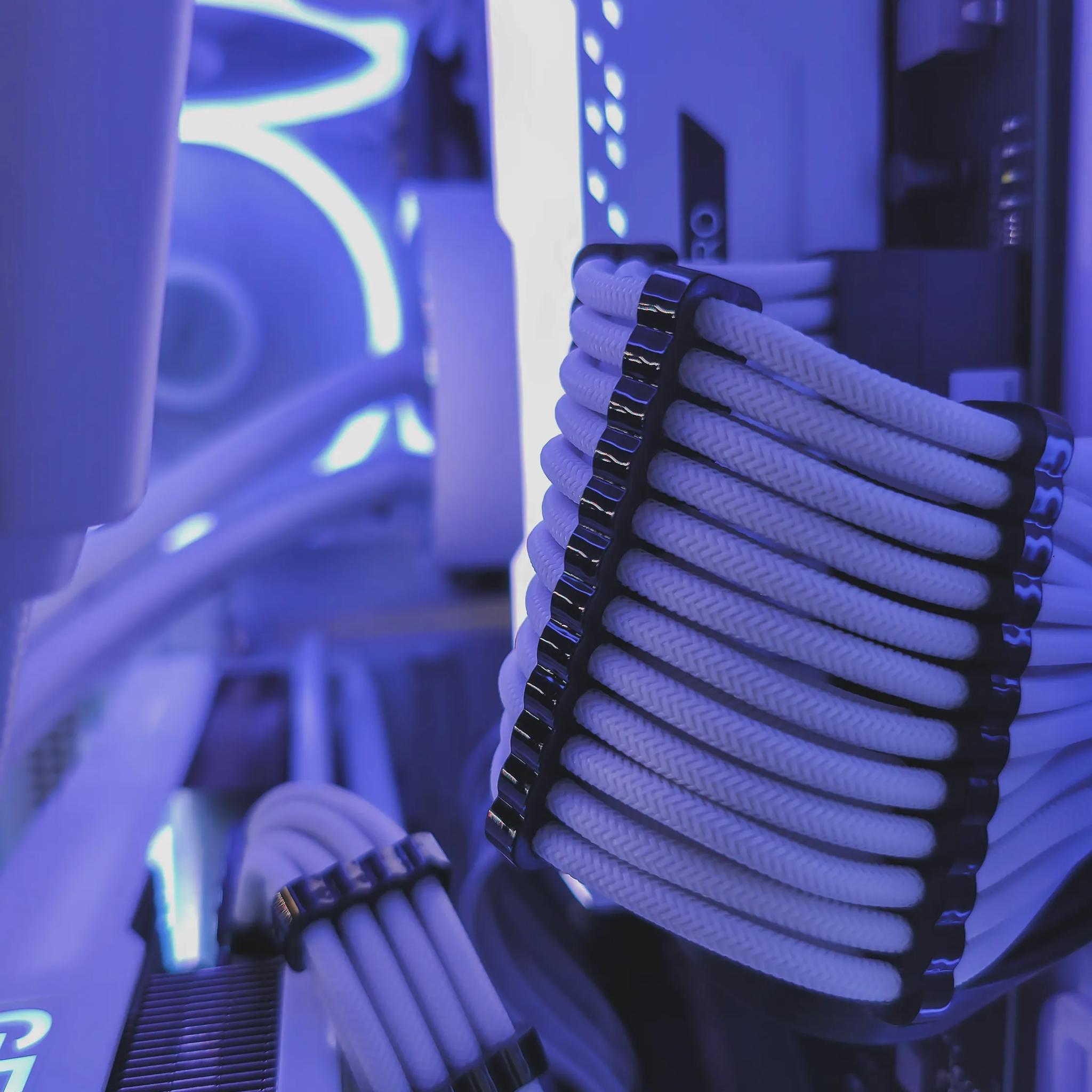 🎃 Halloween Sale 🎃 Ivory Storm: RTX 4070 | Ryzen 7 | 32GB RAM | 1 TB | 850w | Win11 Pro | Wifi