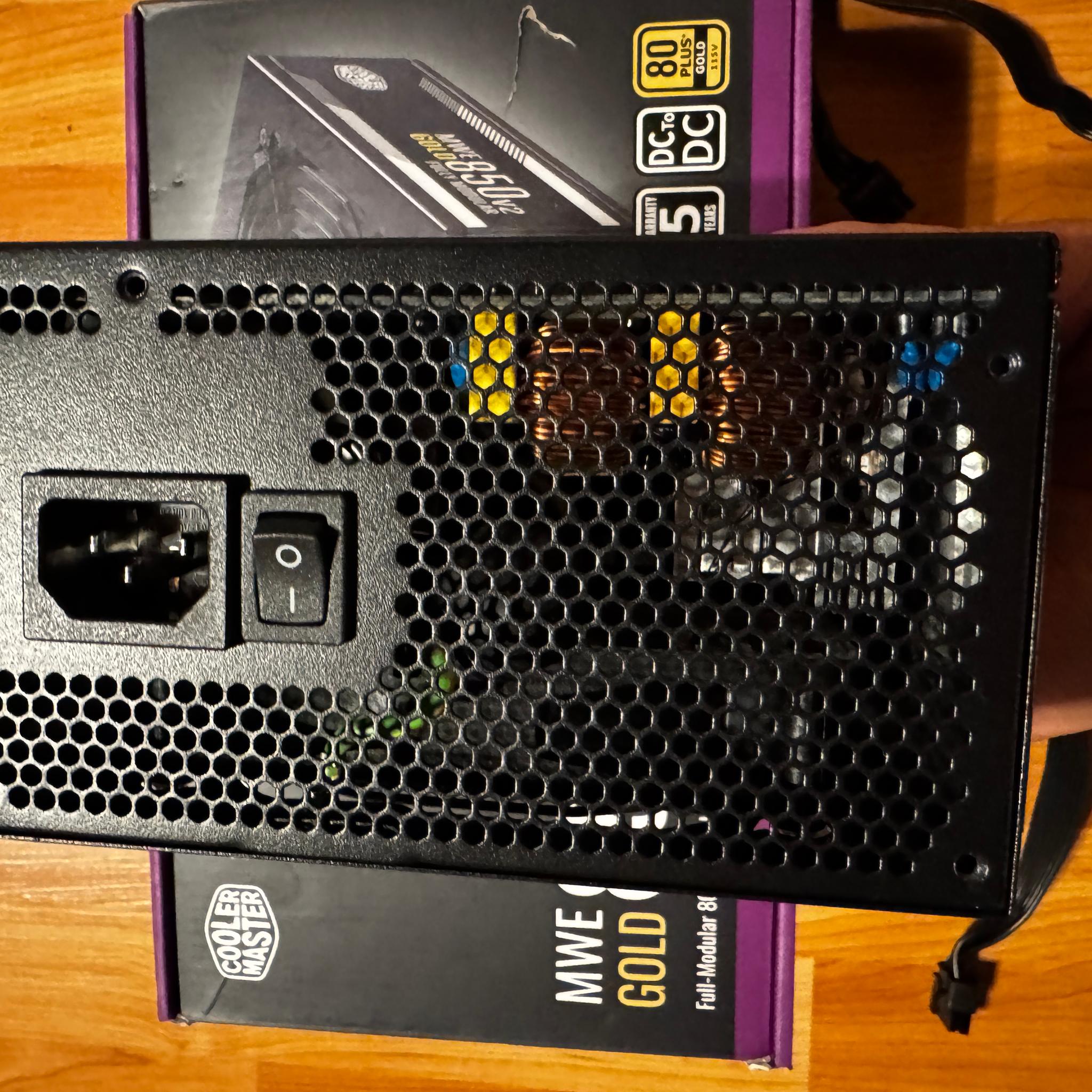 Cooler Master 850W Gold Fully Modular ATX Power Supply - EXCELLENT