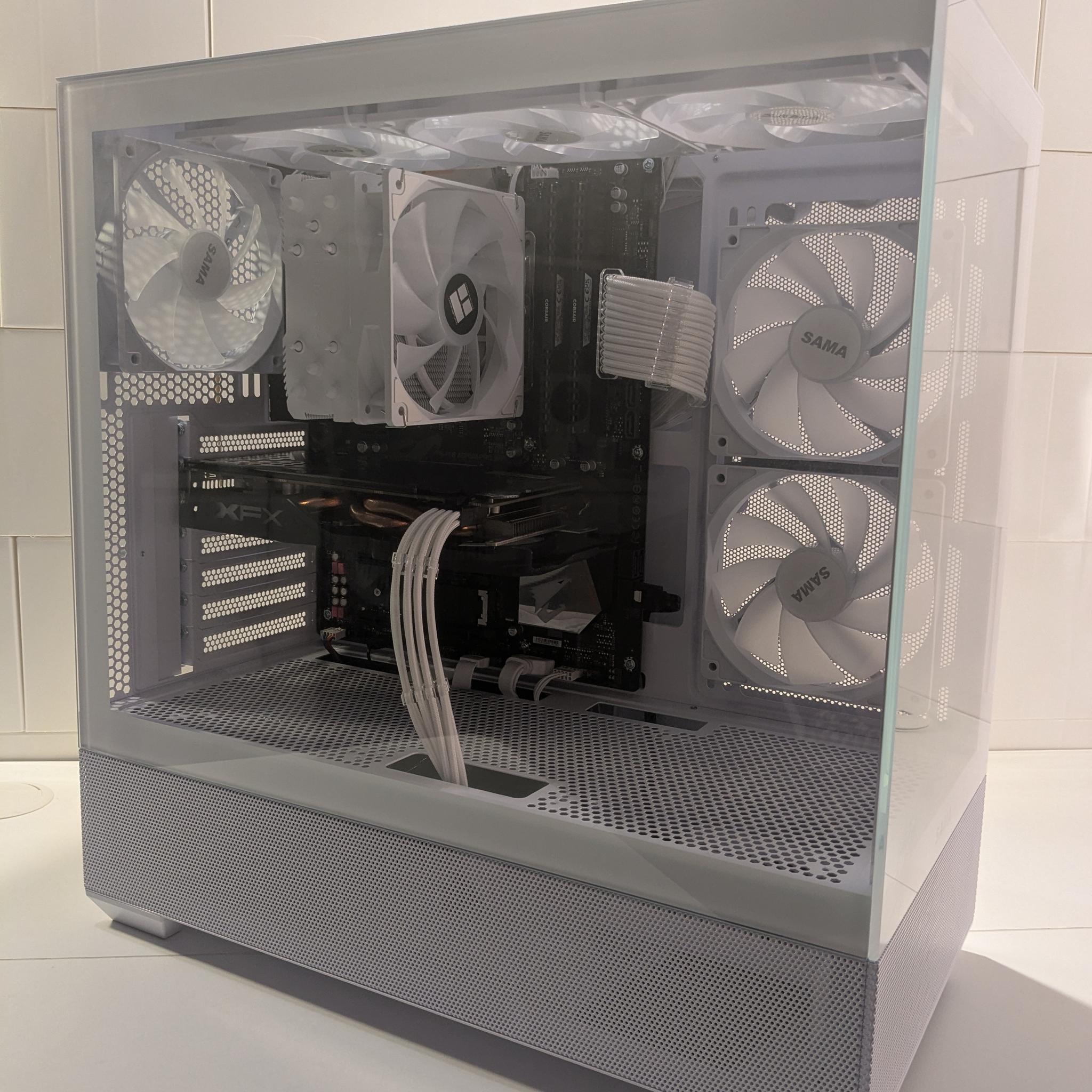 White RGB Gaming PC | 16GB RAM | WiFi | Ready to Play Fortnite, Minecraft, Valorant