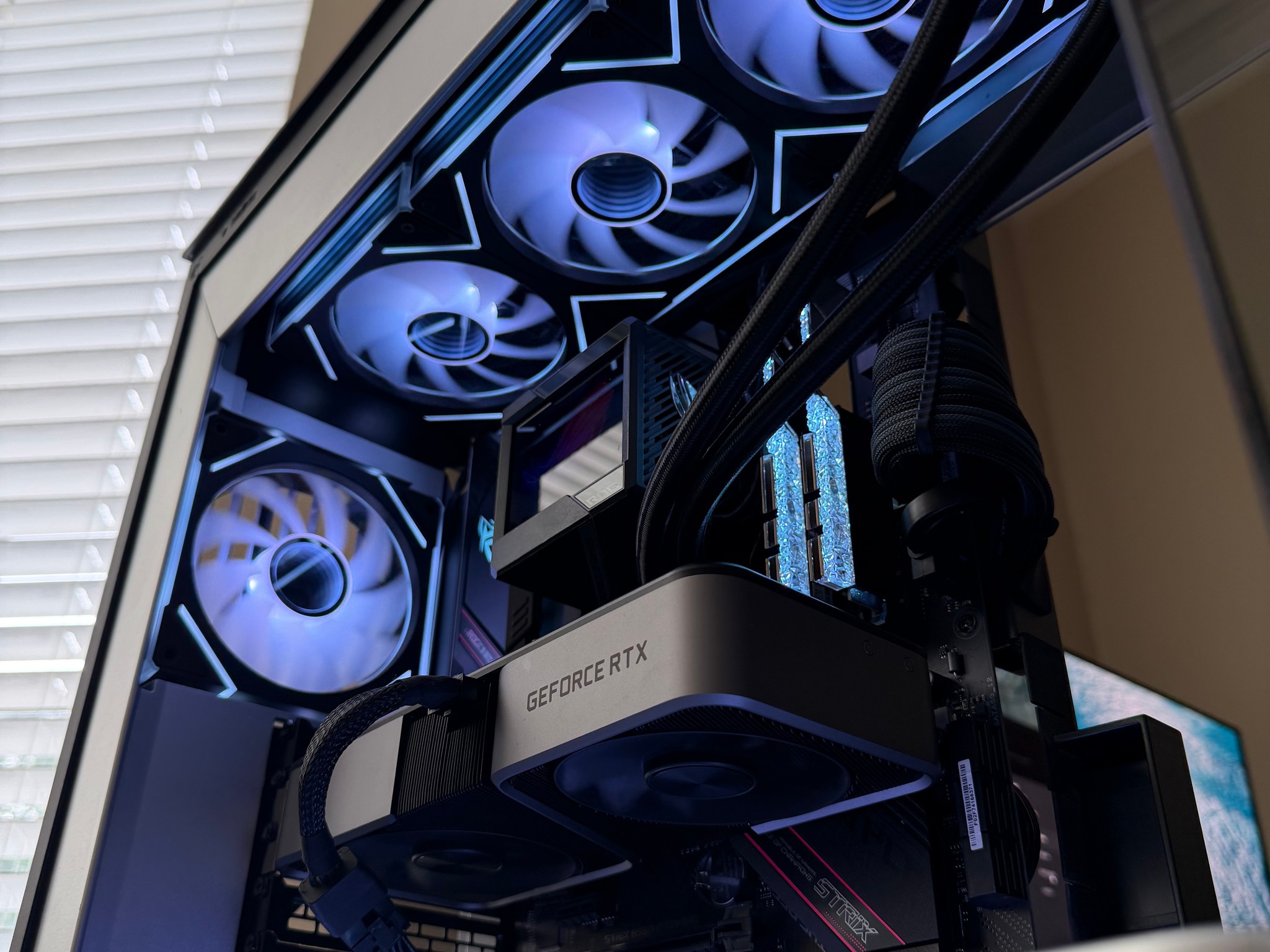 🔥 Premium ROG Strix Gaming PC – RTX 3070 FE | Ryzen 7 | 32GB Trident Z Royal | 1440p Ready 🔥